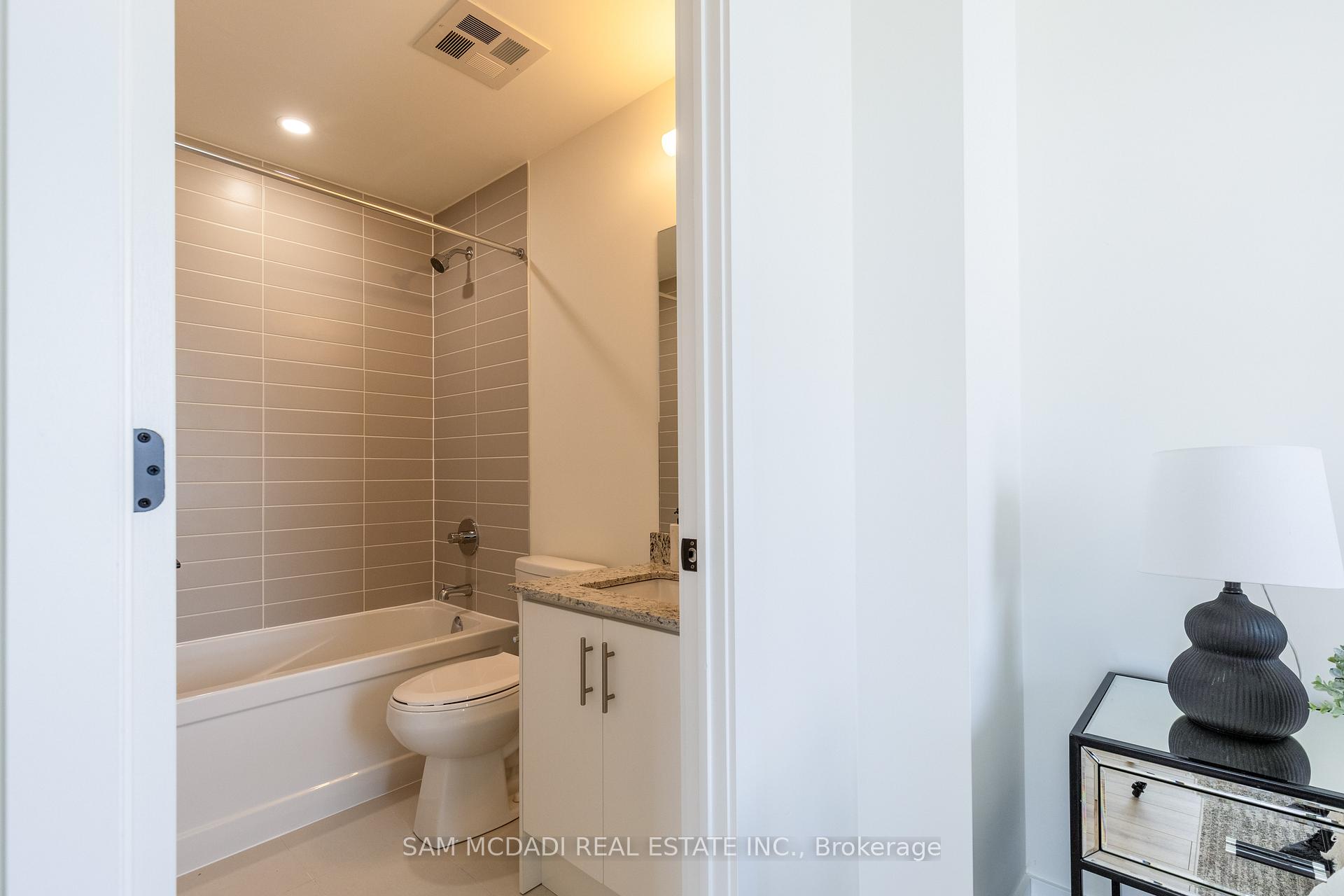 335 Wheat Boom Drive 405, Oakville Unit: 405