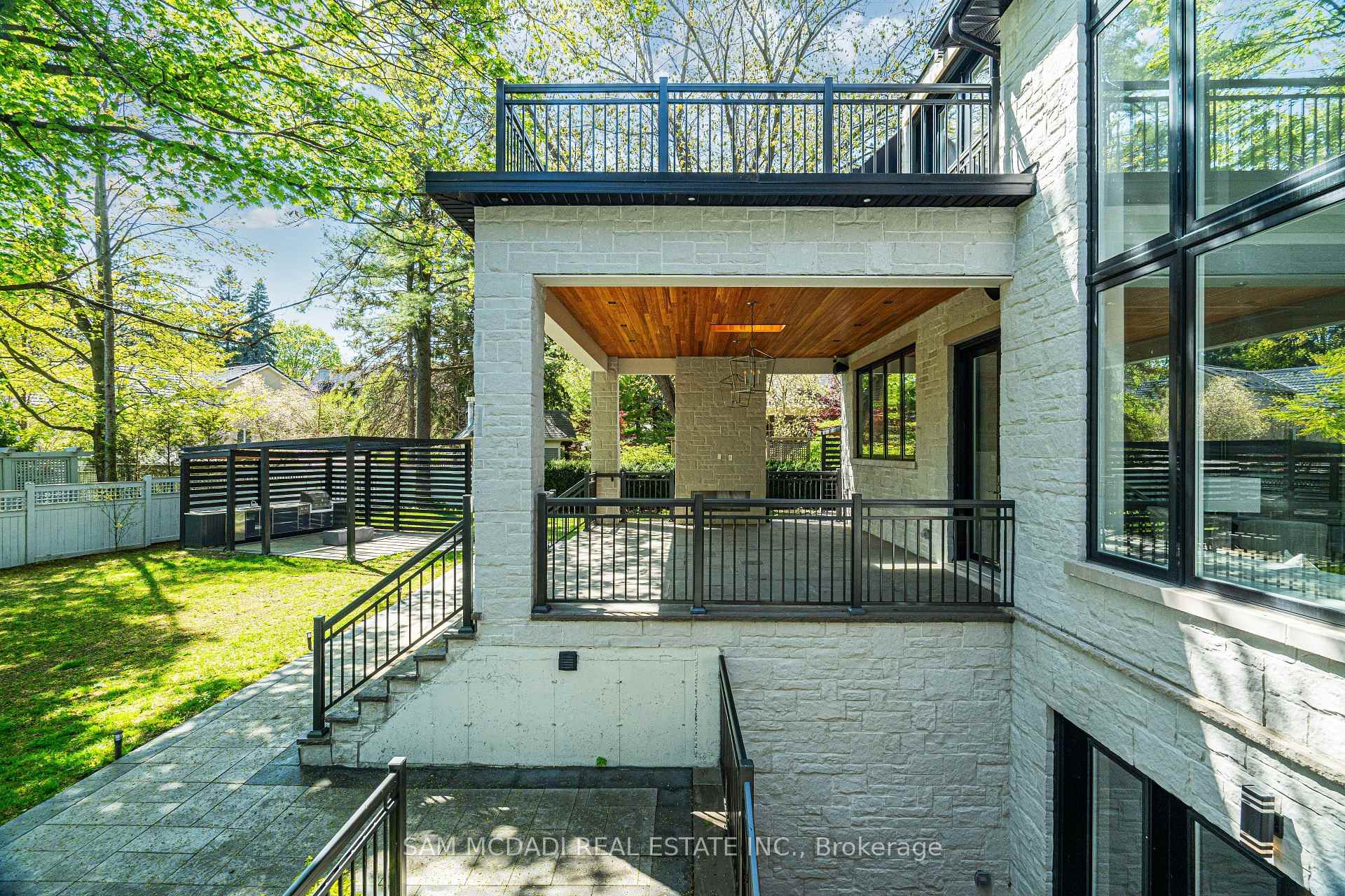 540 Bob O Link Road, Mississauga