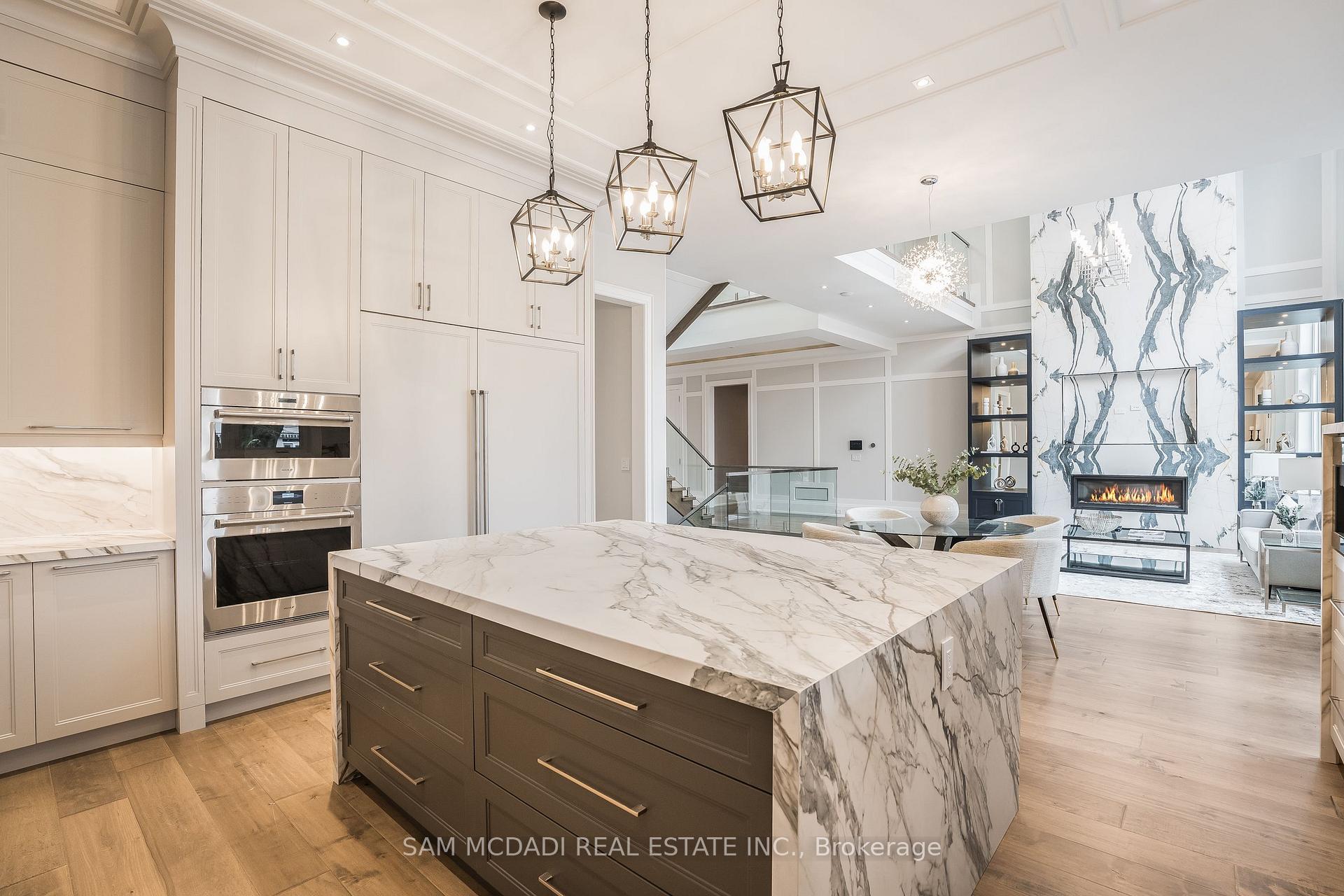 540 Bob O Link Road, Mississauga