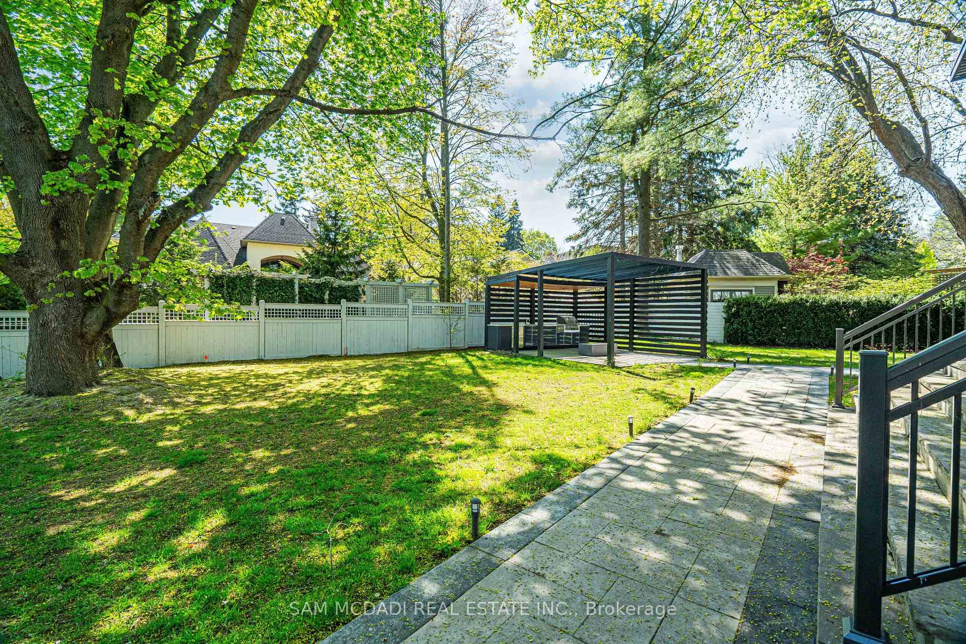 540 Bob O Link Road, Mississauga