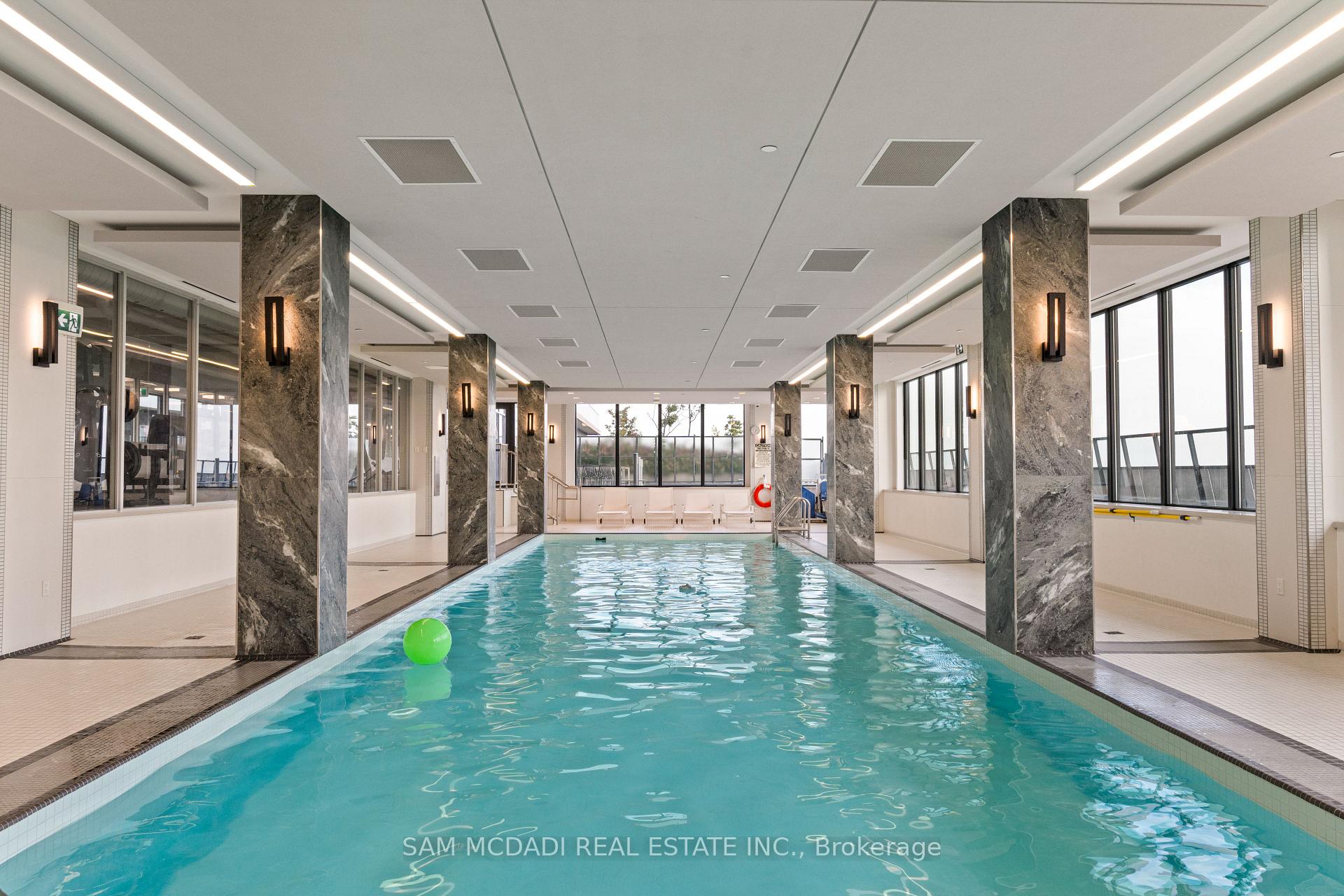 30 Shore Breeze Drive W 1012, Toronto W06 Unit: 1012