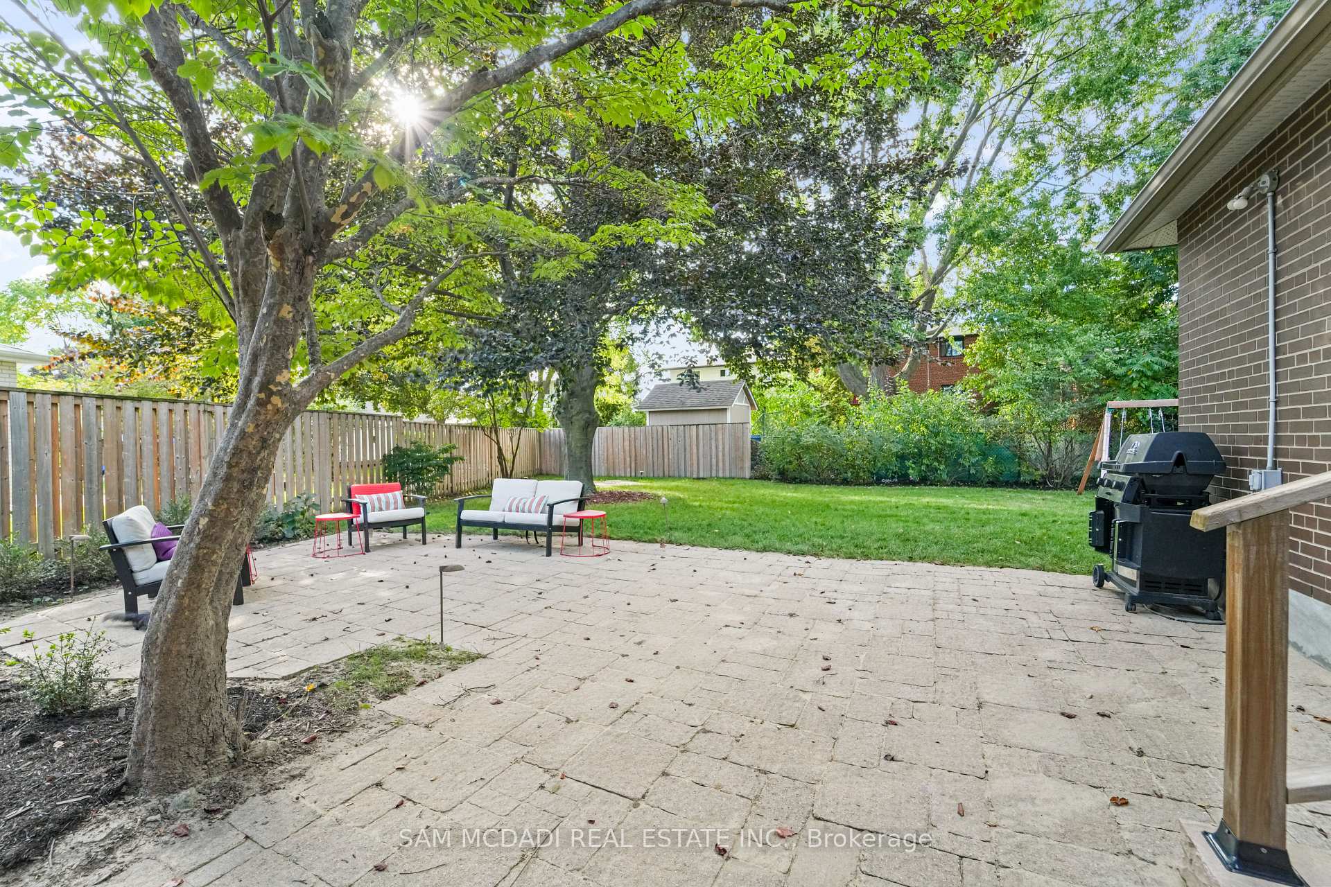 1987 Deanhome Road, Mississauga