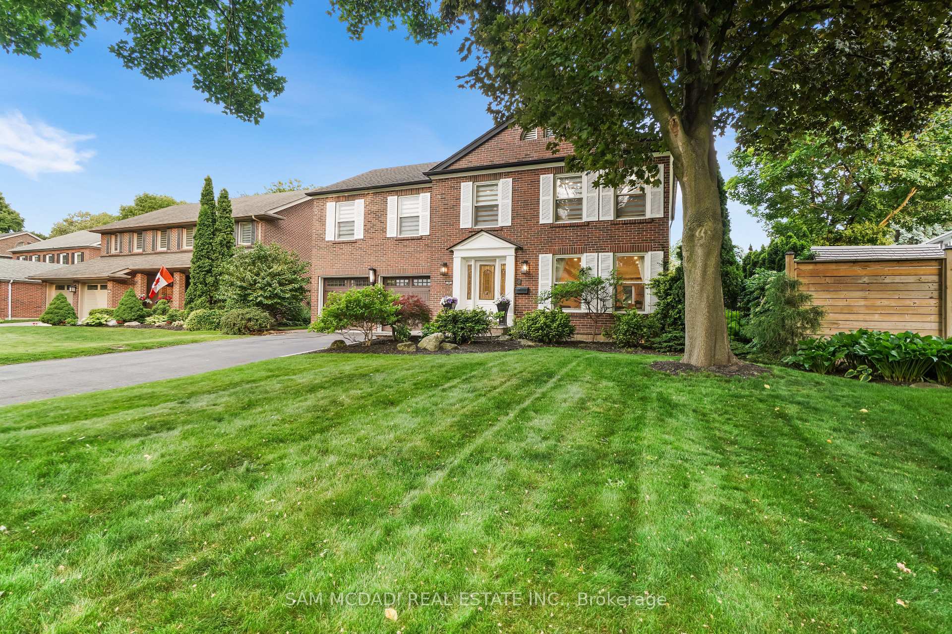 1882 Sherwood Forrest Circle, Mississauga