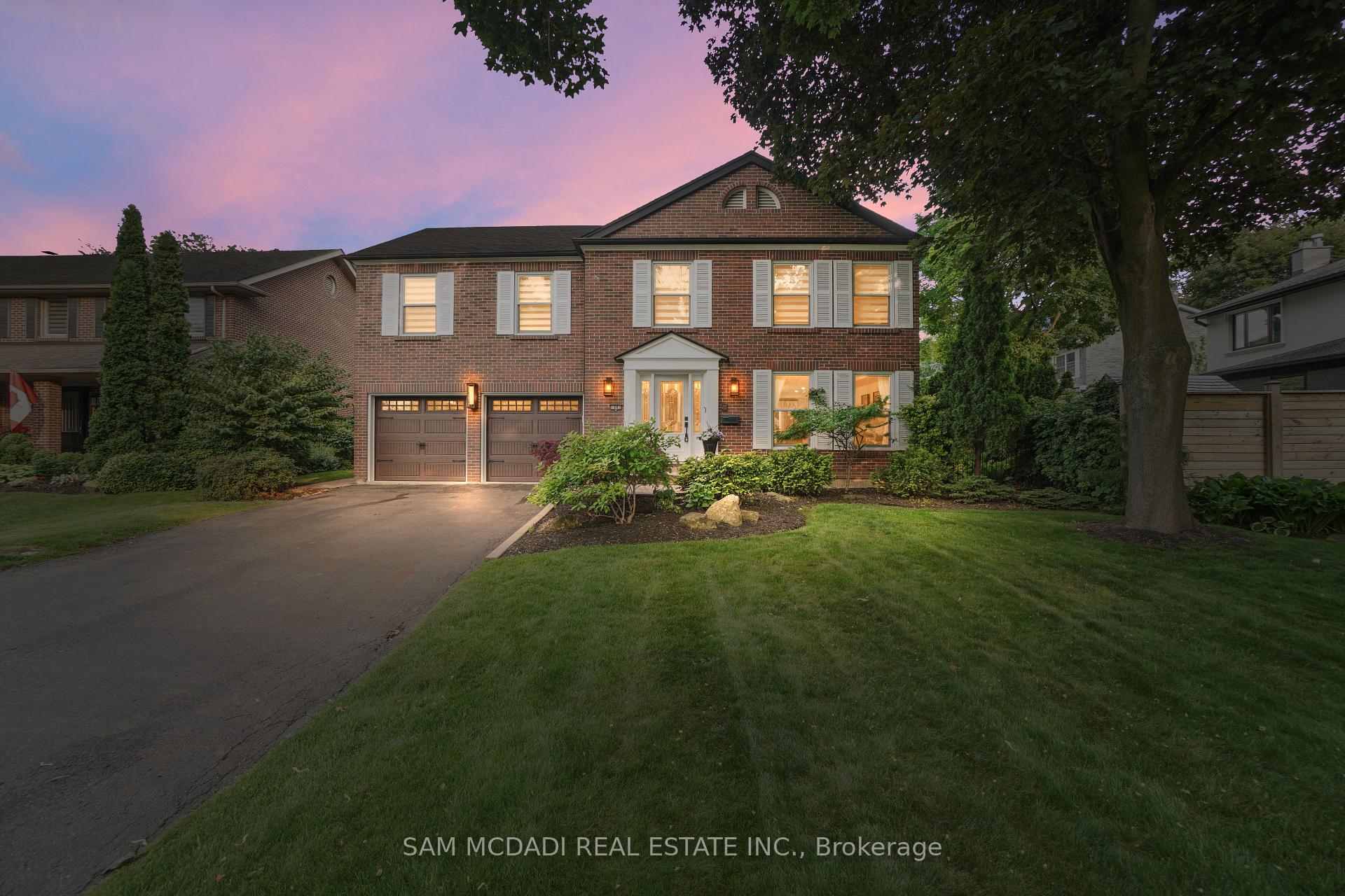 1882 Sherwood Forrest Circle, Mississauga