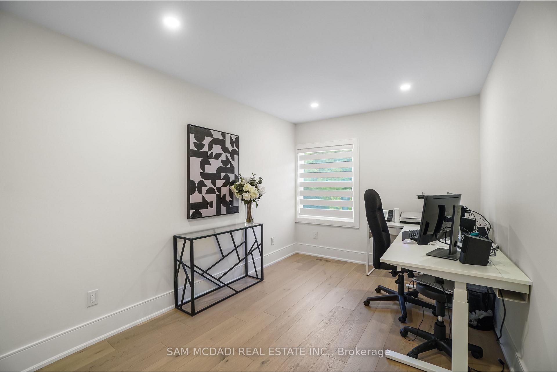 1882 Sherwood Forrest Circle, Mississauga