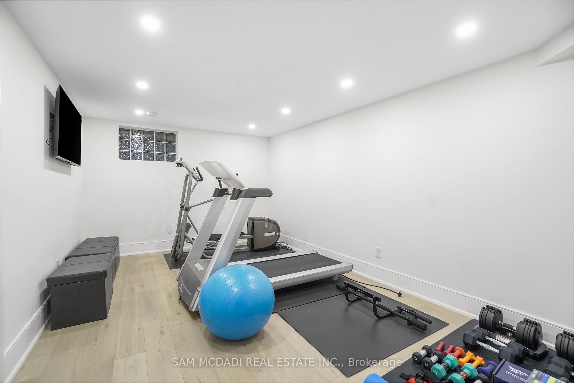 1882 Sherwood Forrest Circle, Mississauga