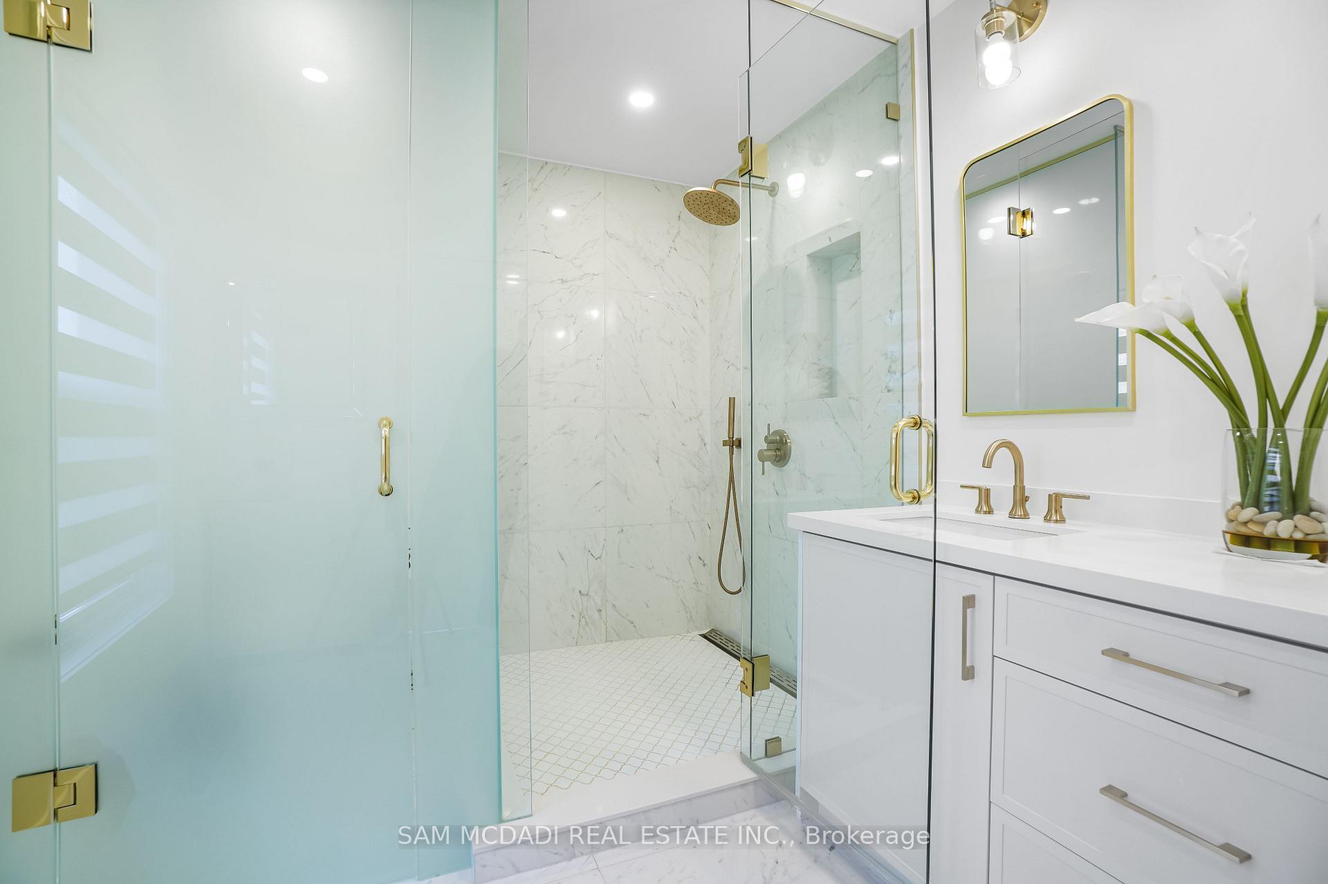 1882 Sherwood Forrest Circle, Mississauga