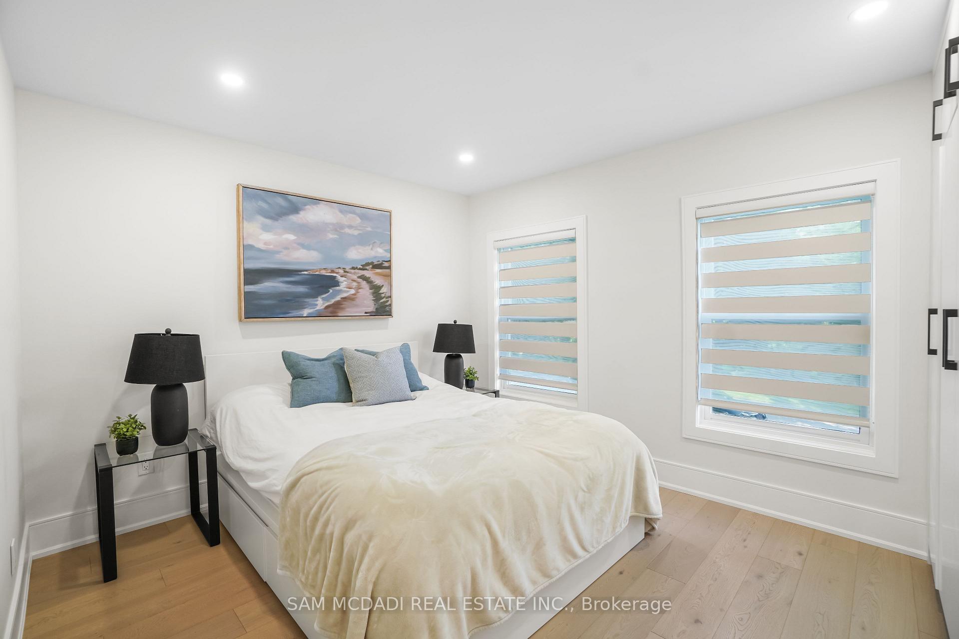 1882 Sherwood Forrest Circle, Mississauga