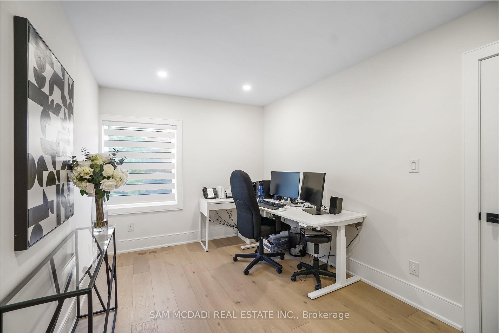 1882 Sherwood Forrest Circle, Mississauga