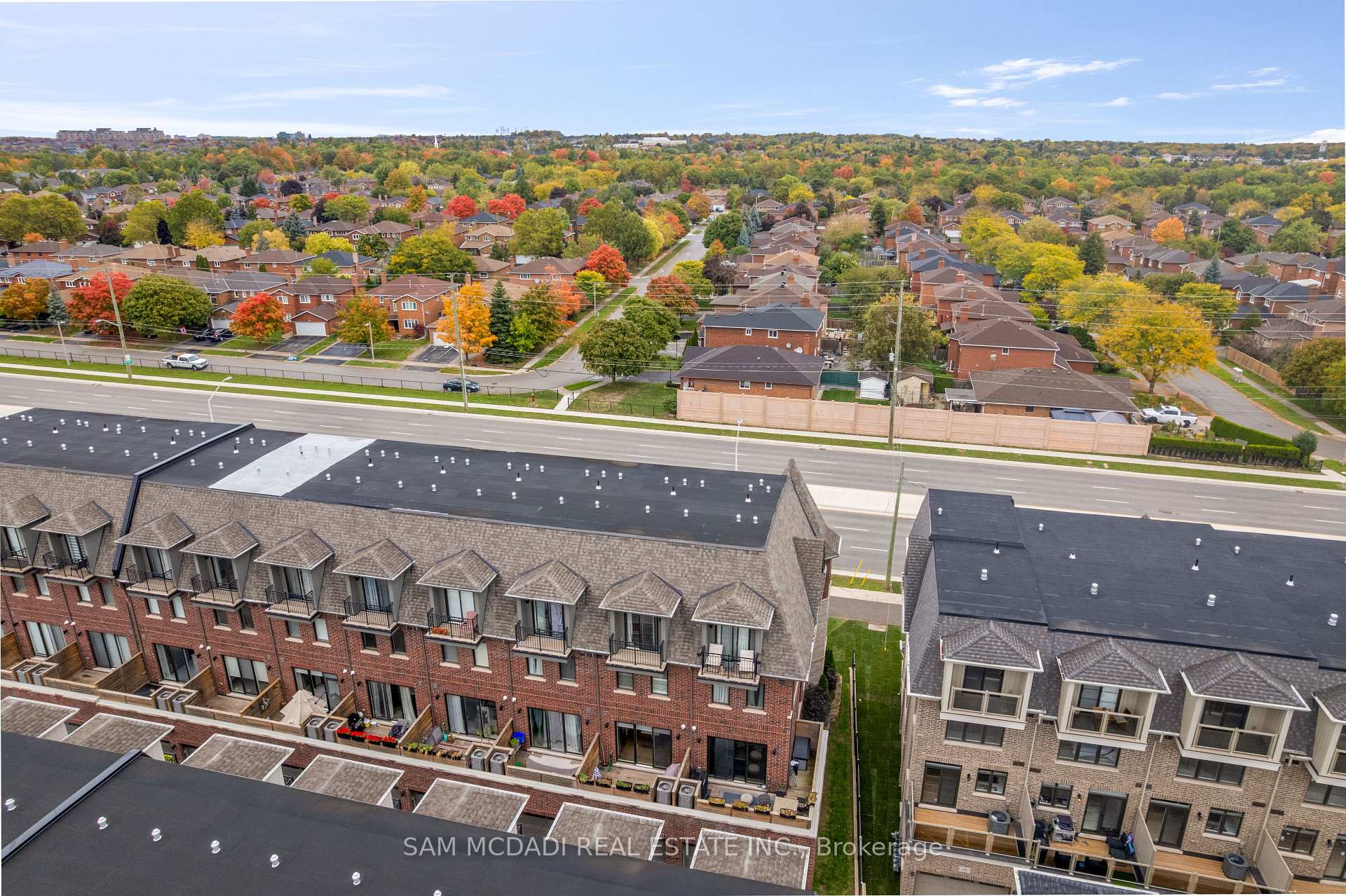 2160 Trafalgar Road 2, Oakville Unit: 2