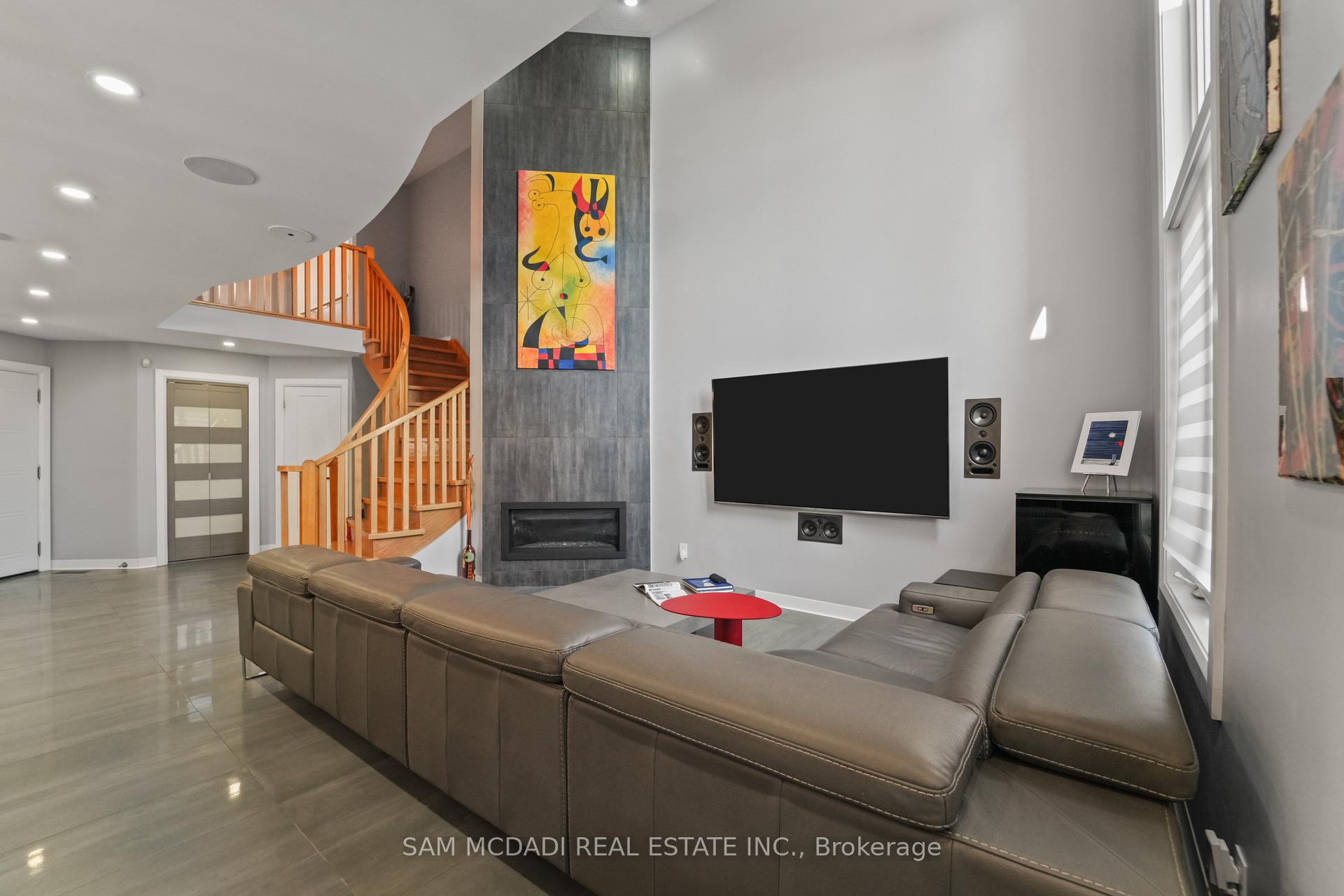 385 Turnberry Crescent, Mississauga