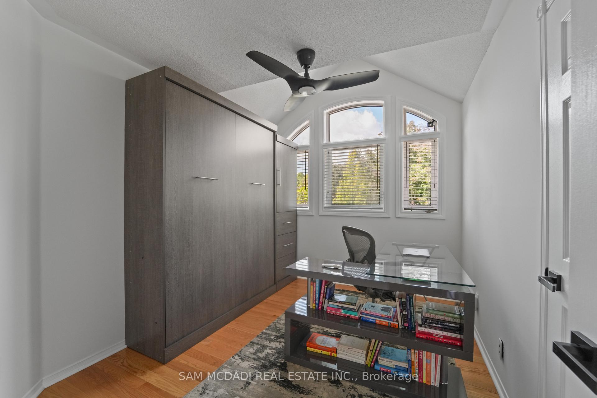 385 Turnberry Crescent, Mississauga