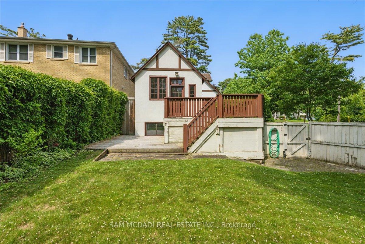 62 Maple Avenue S, Mississauga