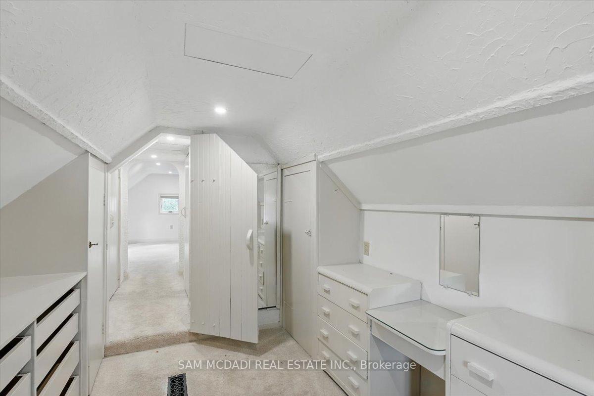 62 Maple Avenue S, Mississauga