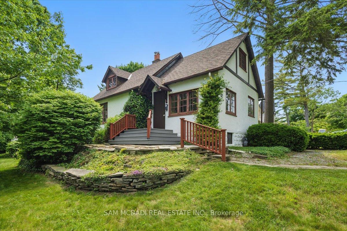62 Maple Avenue S, Mississauga