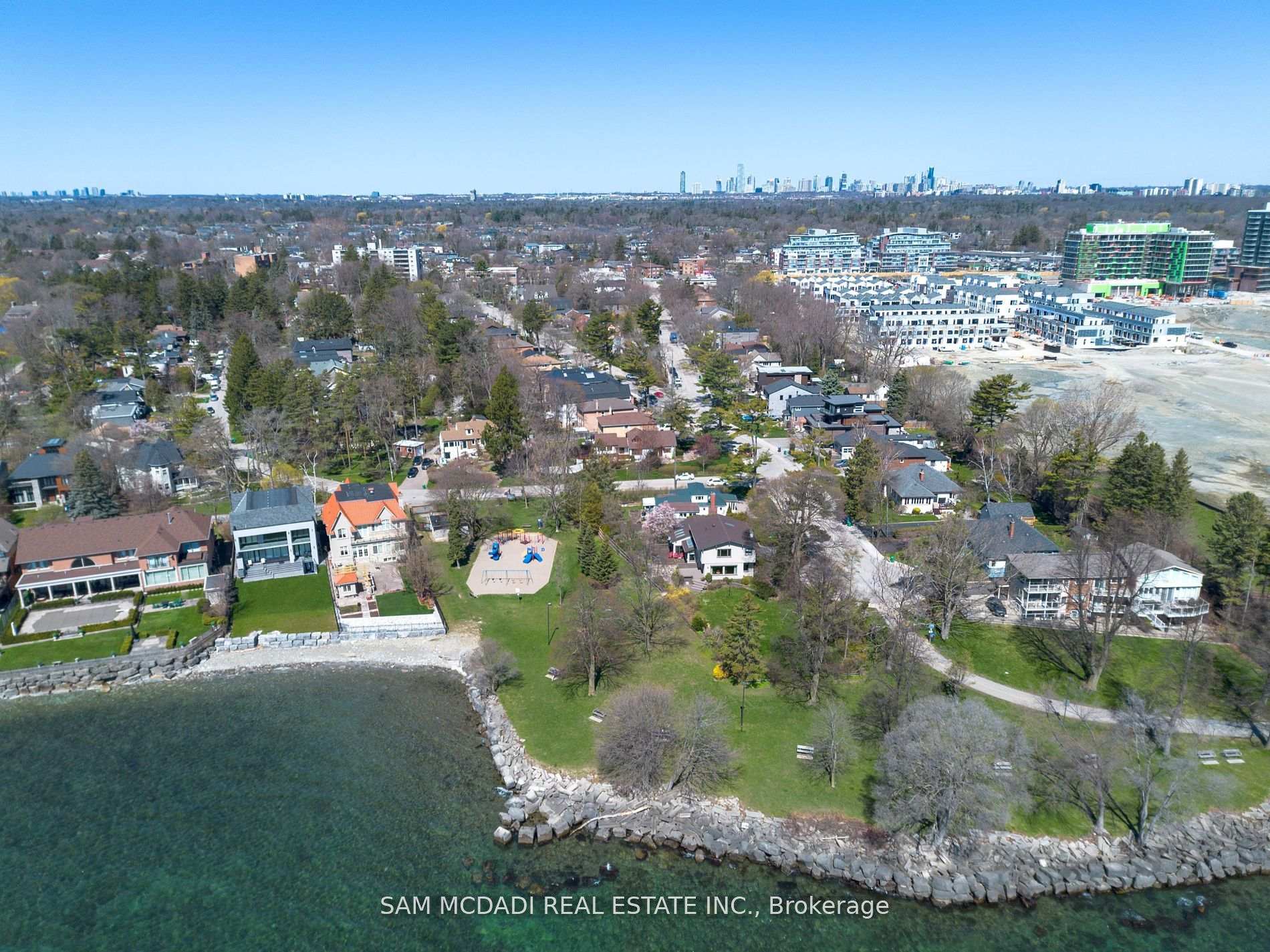 62 Maple Avenue S, Mississauga