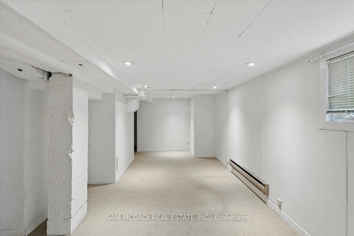62 Maple Avenue S, Mississauga