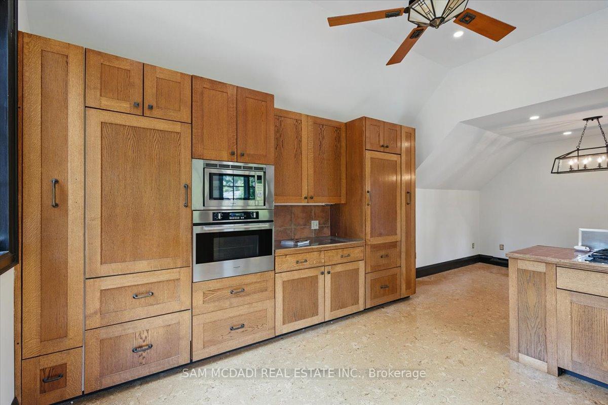 62 Maple Avenue S, Mississauga