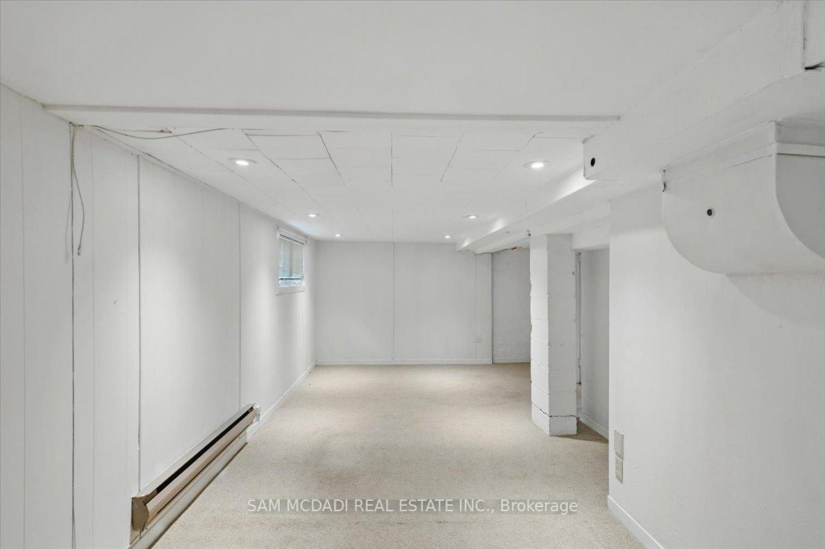 62 Maple Avenue S, Mississauga