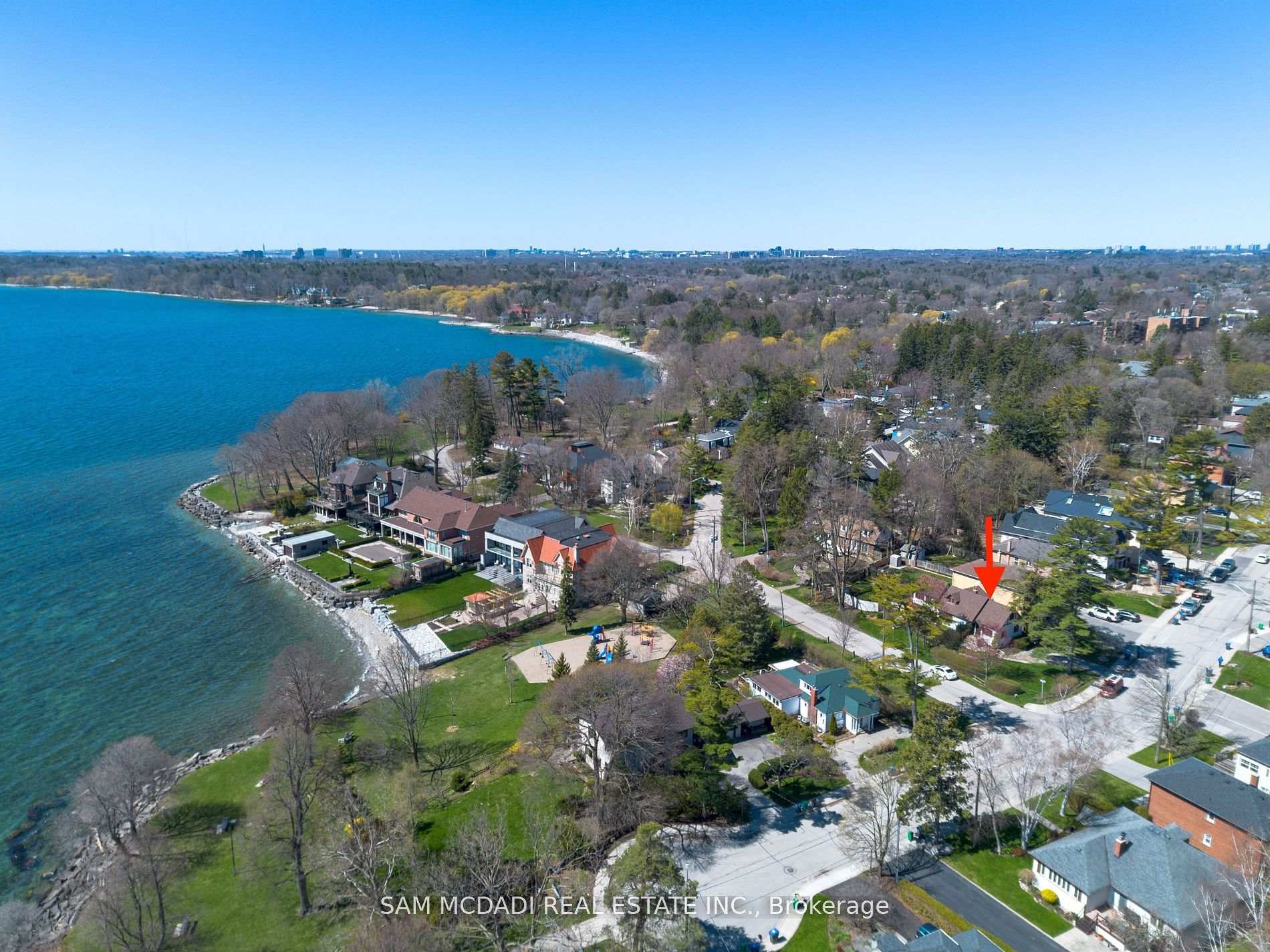 62 Maple Avenue S, Mississauga