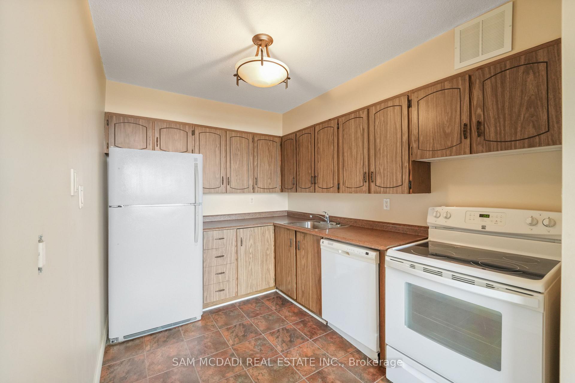 2665 Windwood Drive 1102, Mississauga Unit: 1102