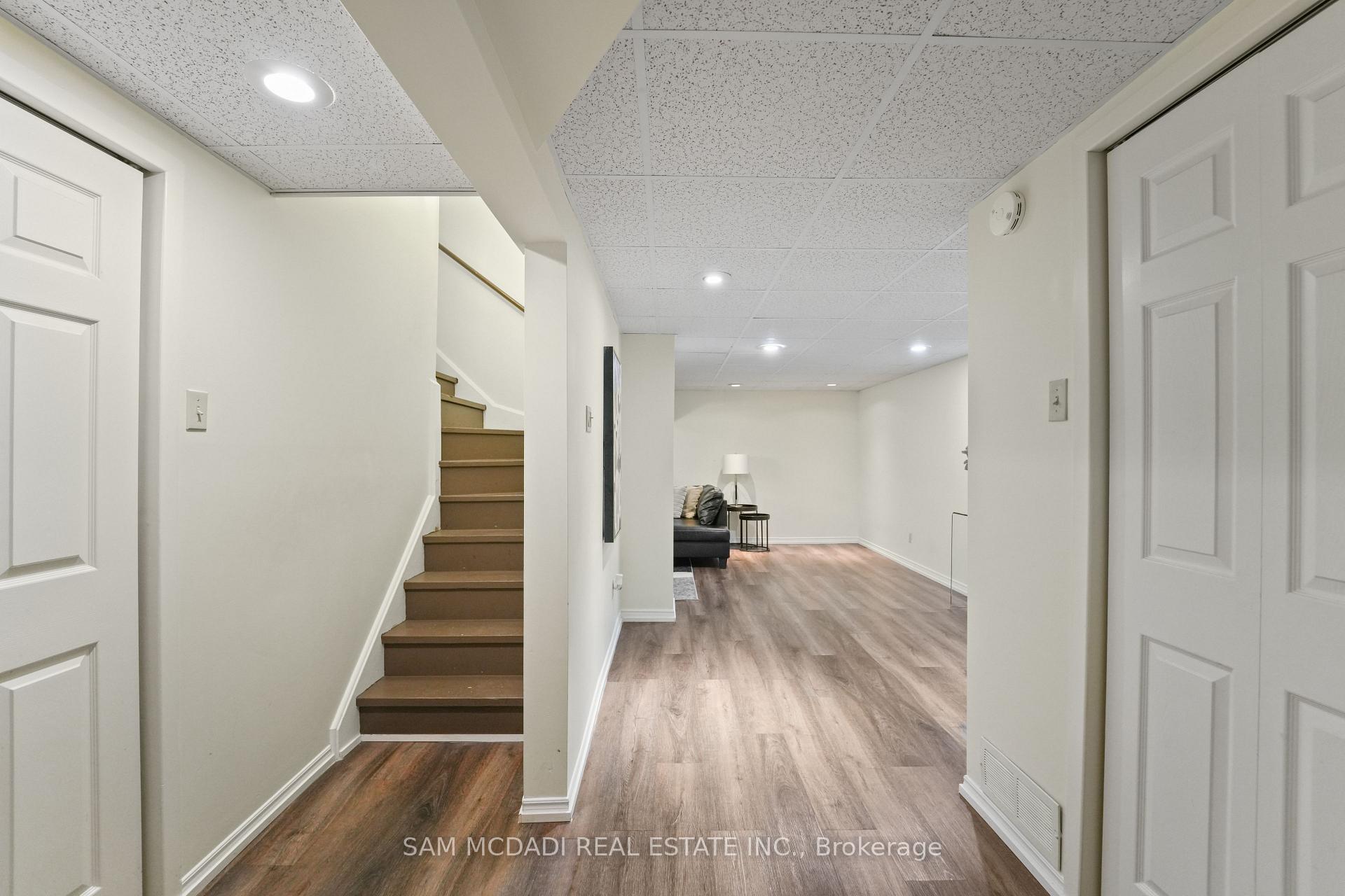 522 Roseheath Drive, Milton