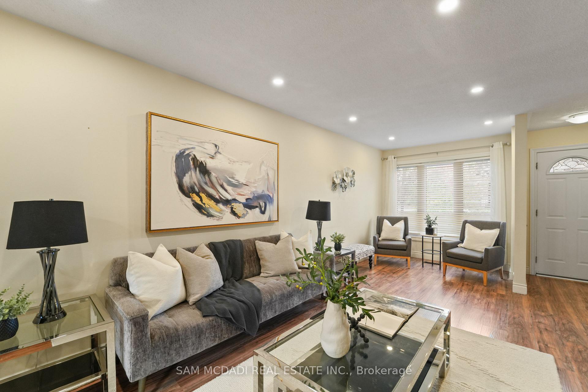 522 Roseheath Drive, Milton