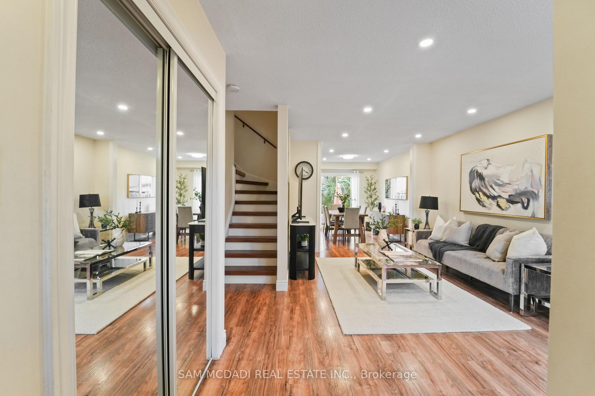 522 Roseheath Drive, Milton