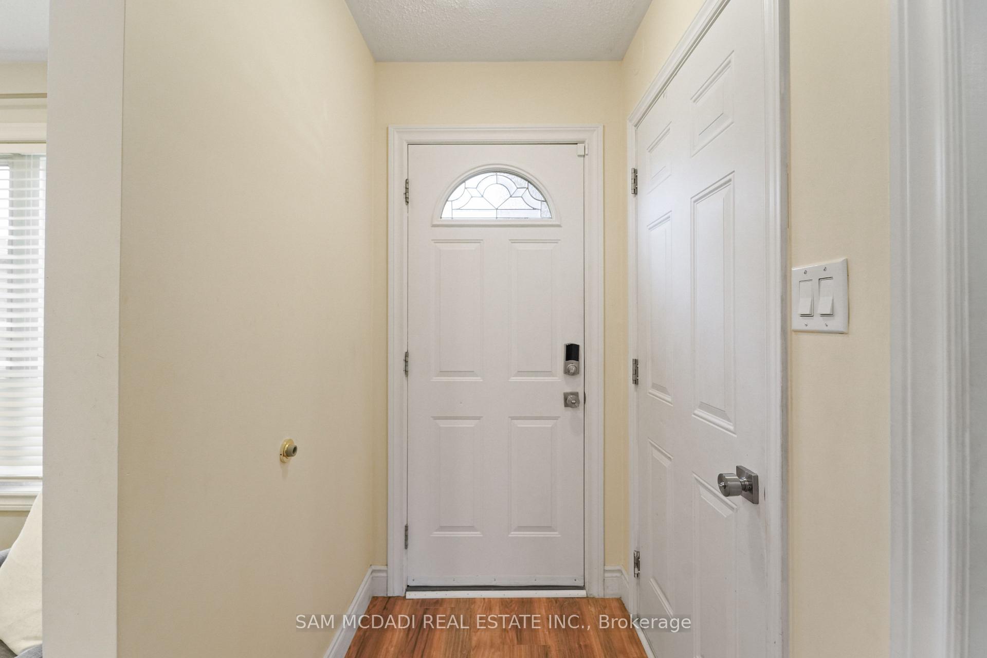 522 Roseheath Drive, Milton