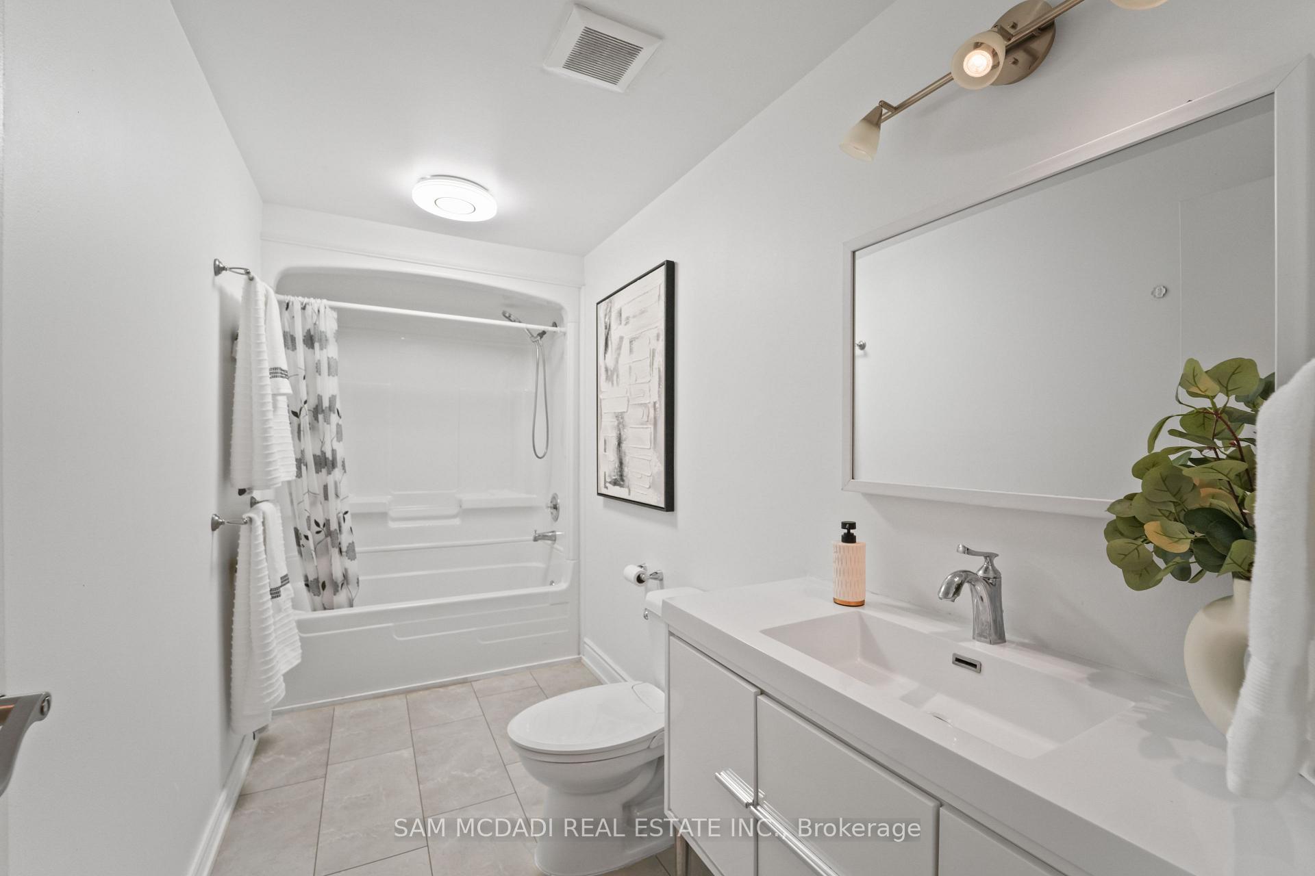 522 Roseheath Drive, Milton