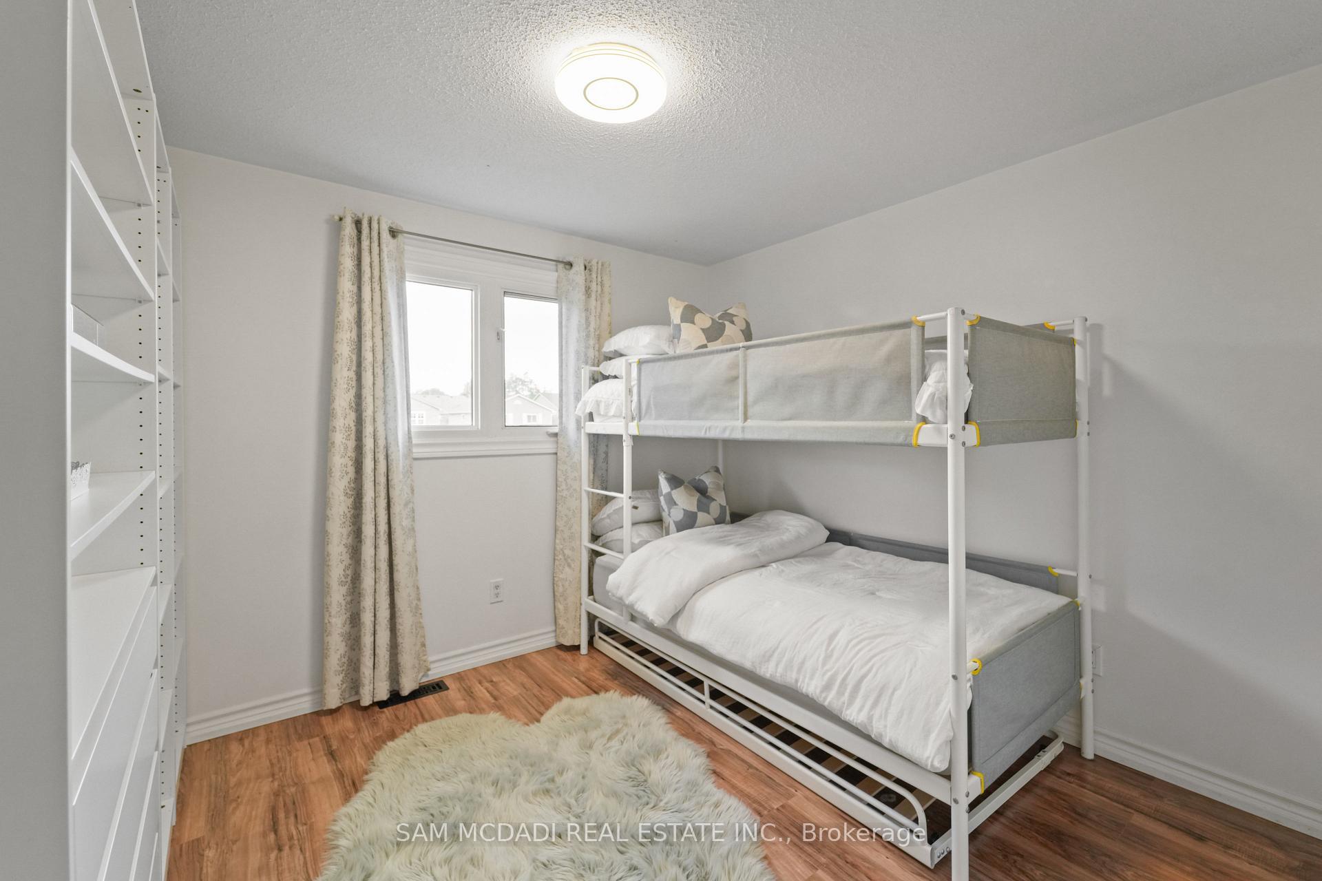 522 Roseheath Drive, Milton