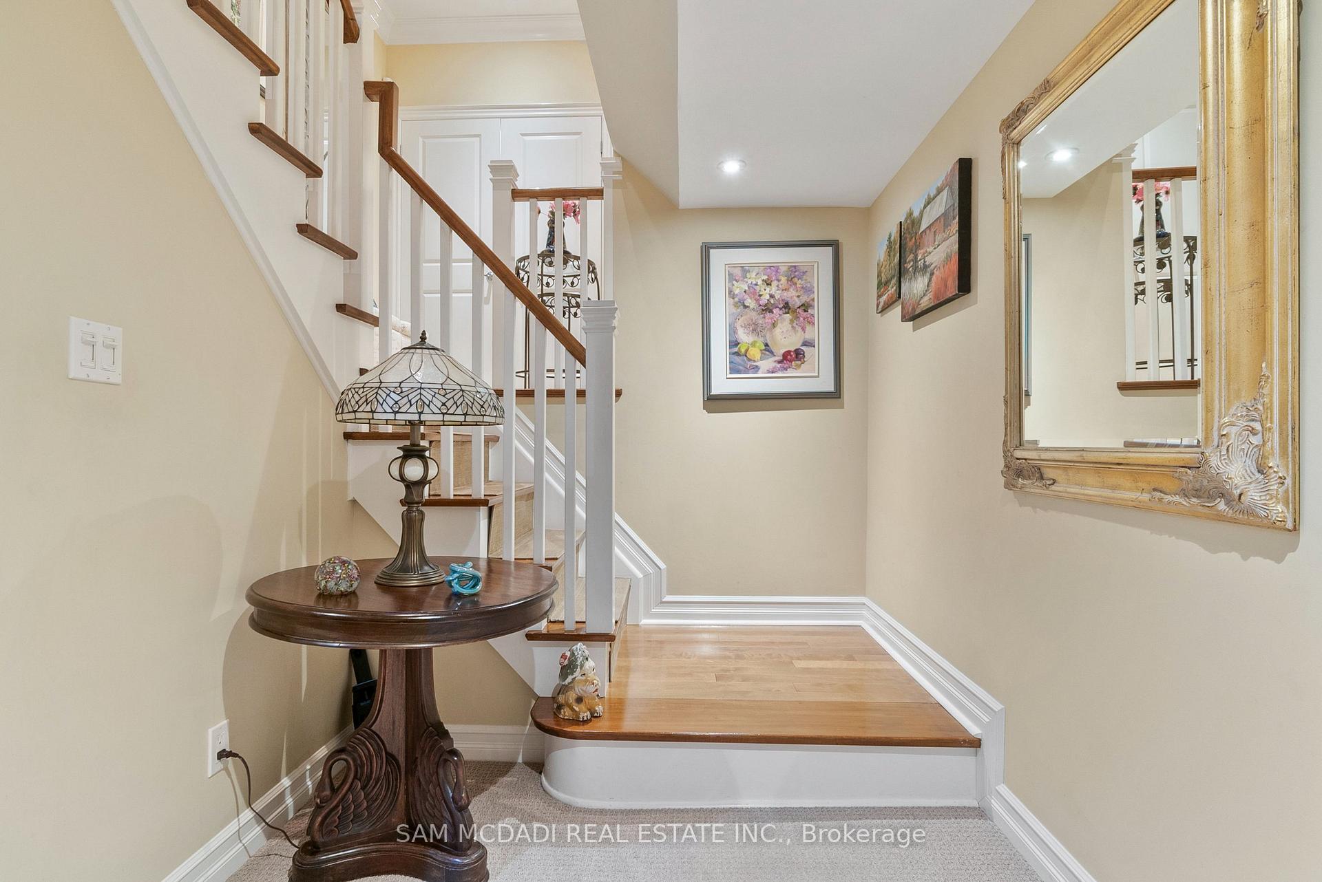 1522 Glenhill Crescent, Mississauga