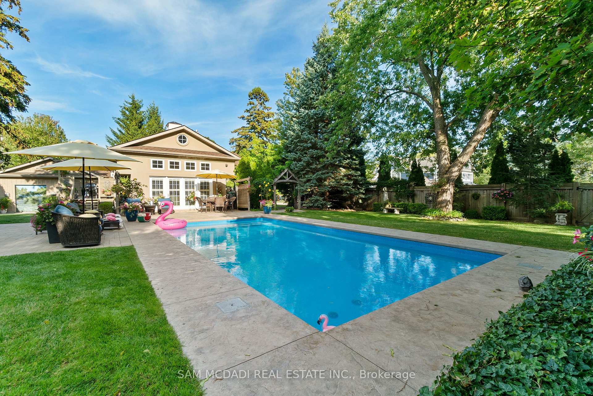 1522 Glenhill Crescent, Mississauga