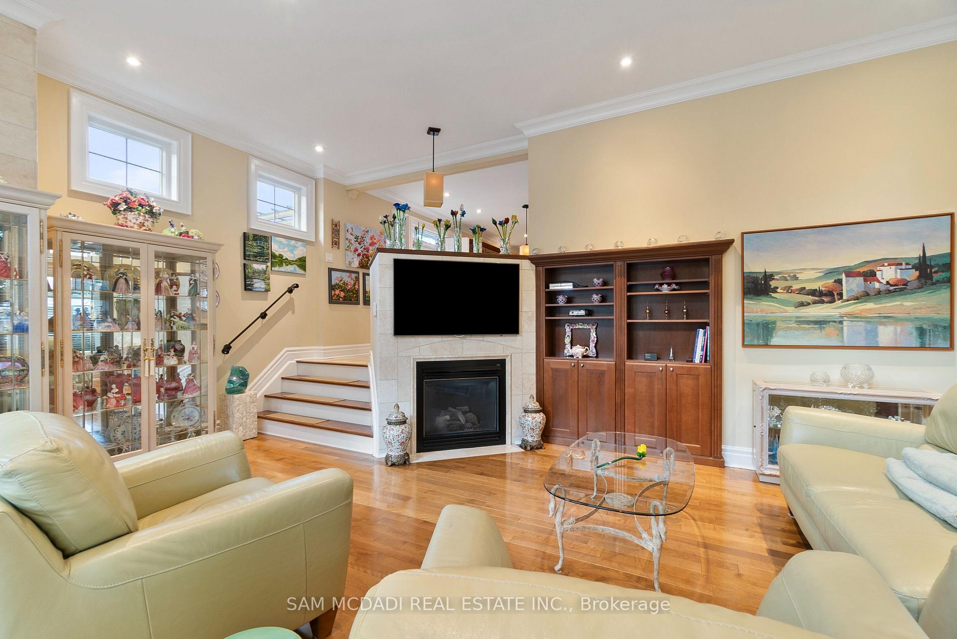 1522 Glenhill Crescent, Mississauga