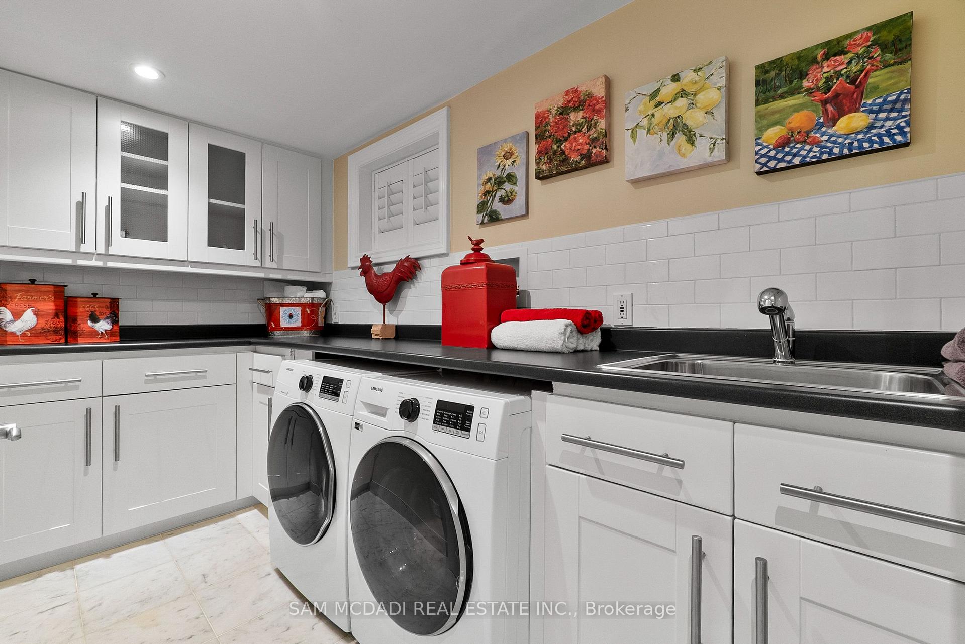 1522 Glenhill Crescent, Mississauga