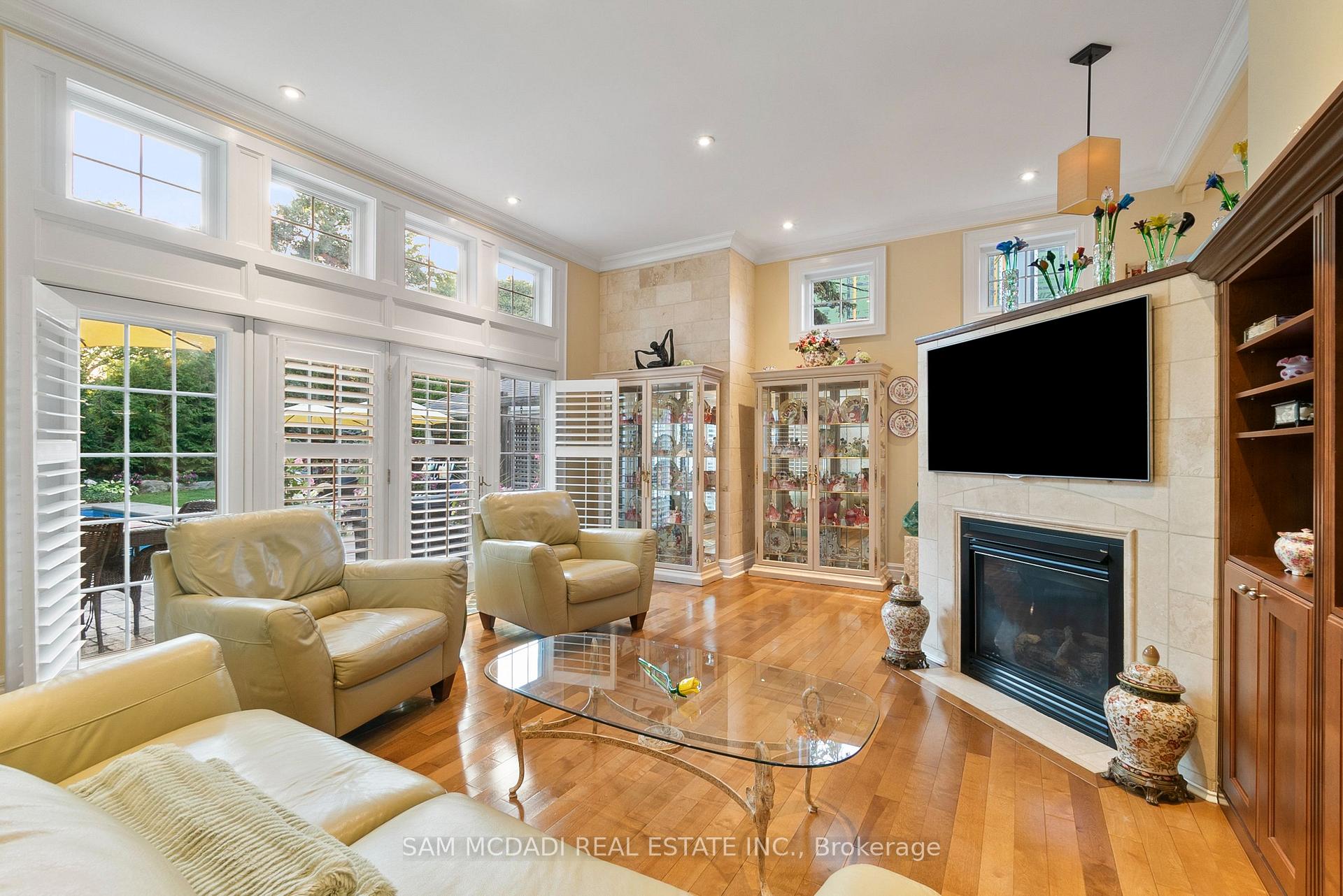 1522 Glenhill Crescent, Mississauga