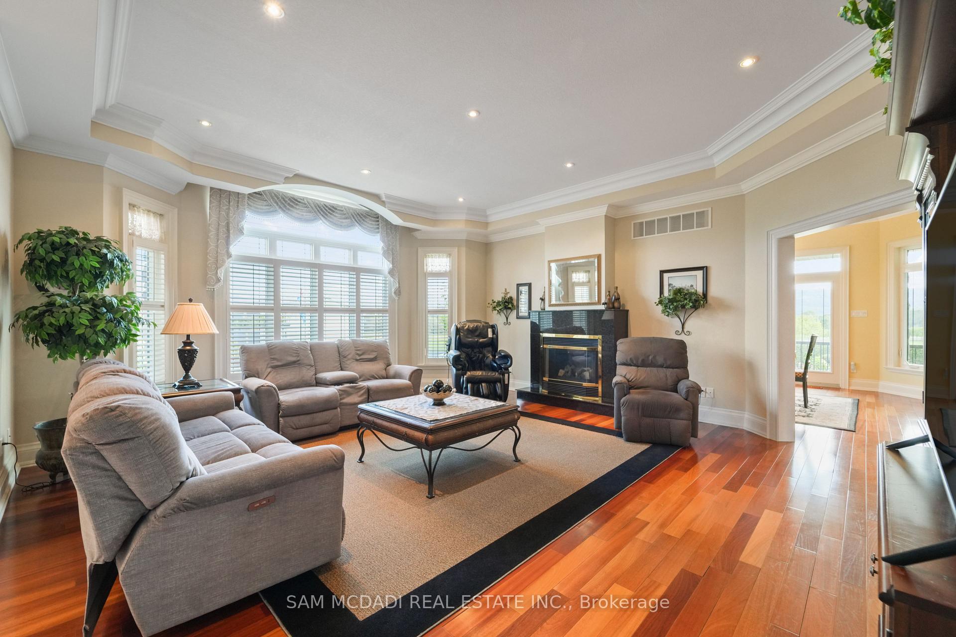 5431 Appleby Line, Burlington