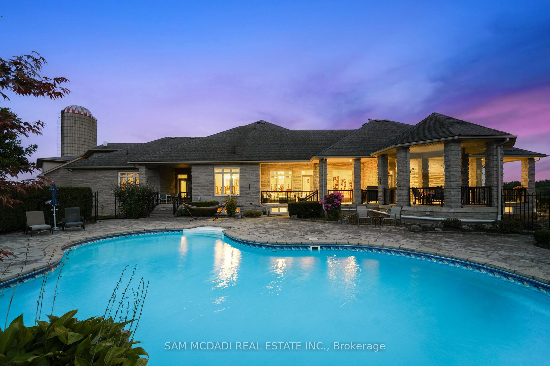 5431 Appleby Line, Burlington