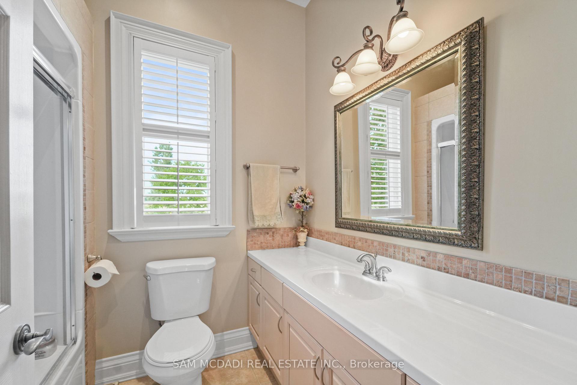 5431 Appleby Line, Burlington