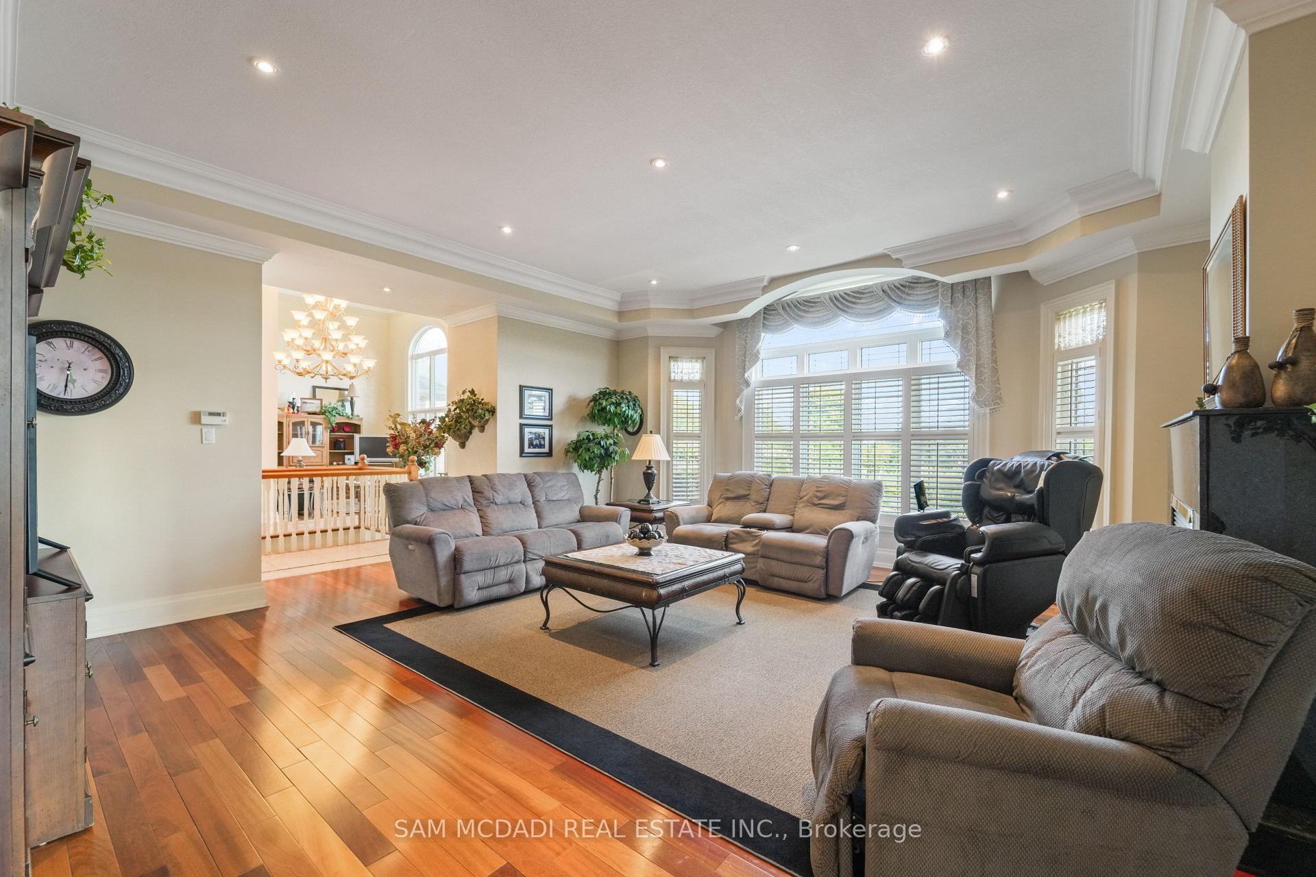 5431 Appleby Line, Burlington