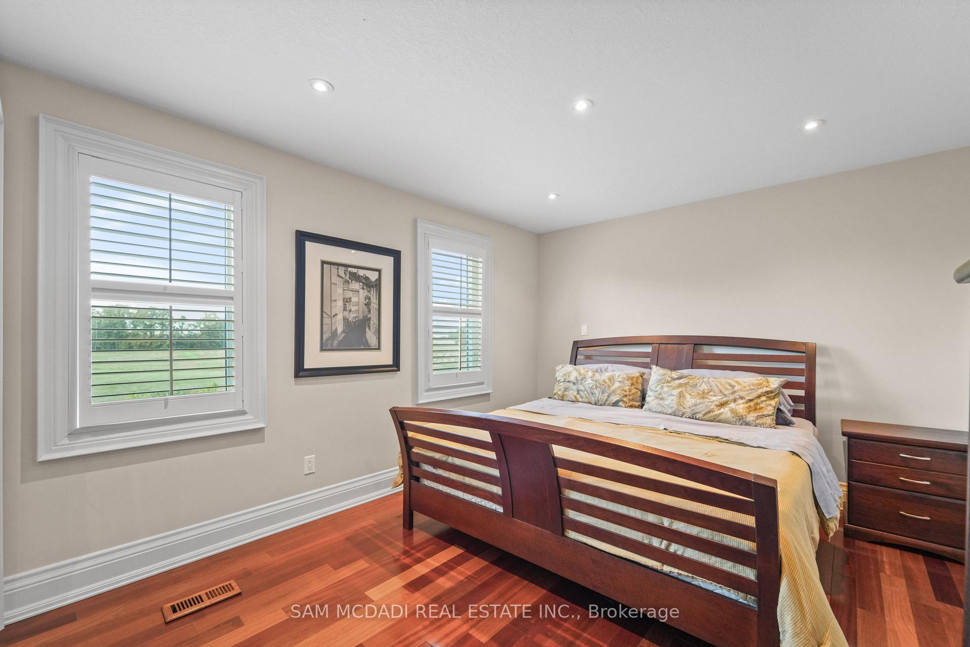 5431 Appleby Line, Burlington