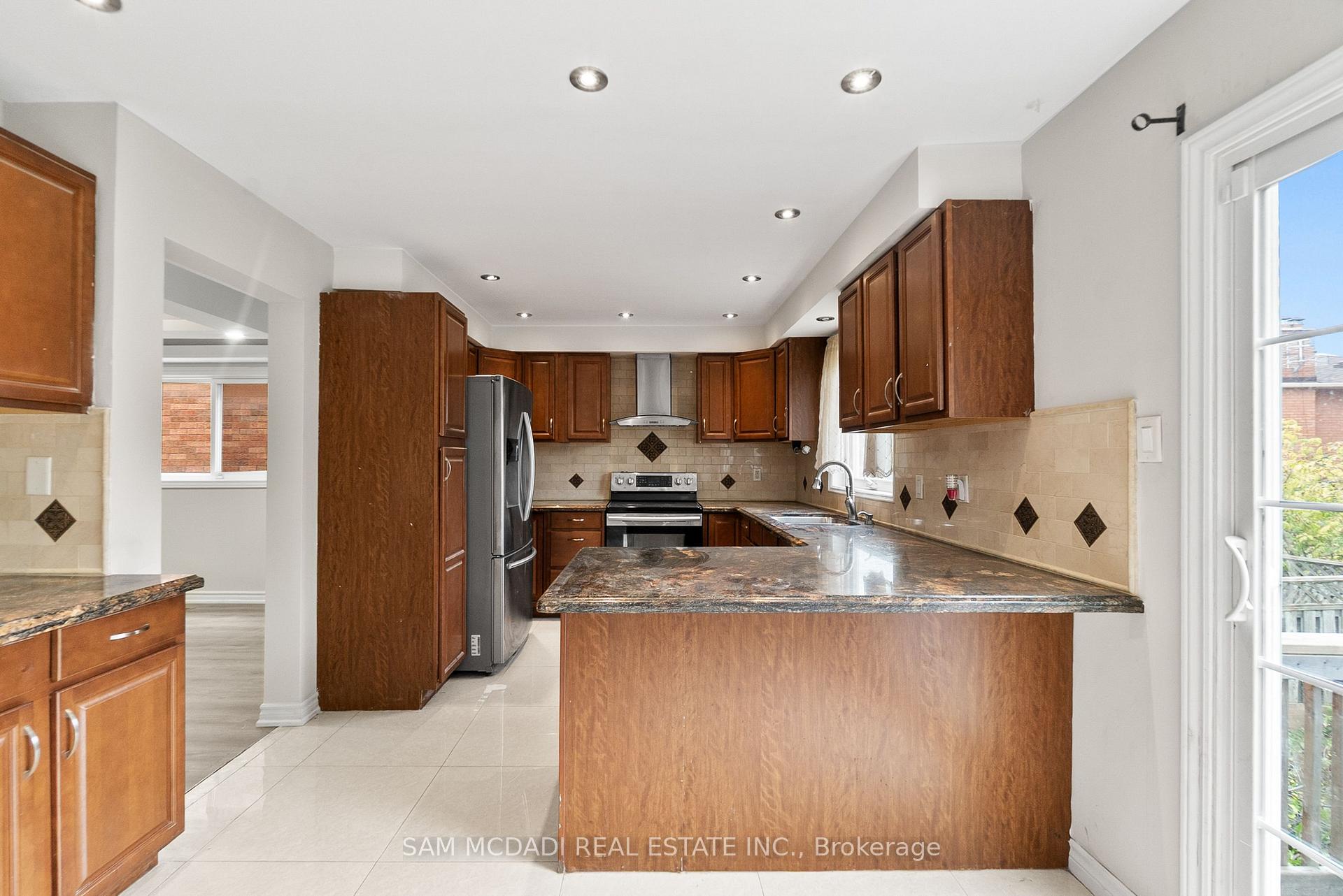 149 Sunforest Drive, Brampton