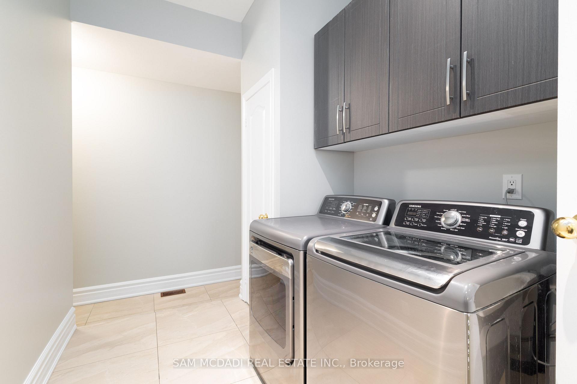 5572 Trailbank Drive