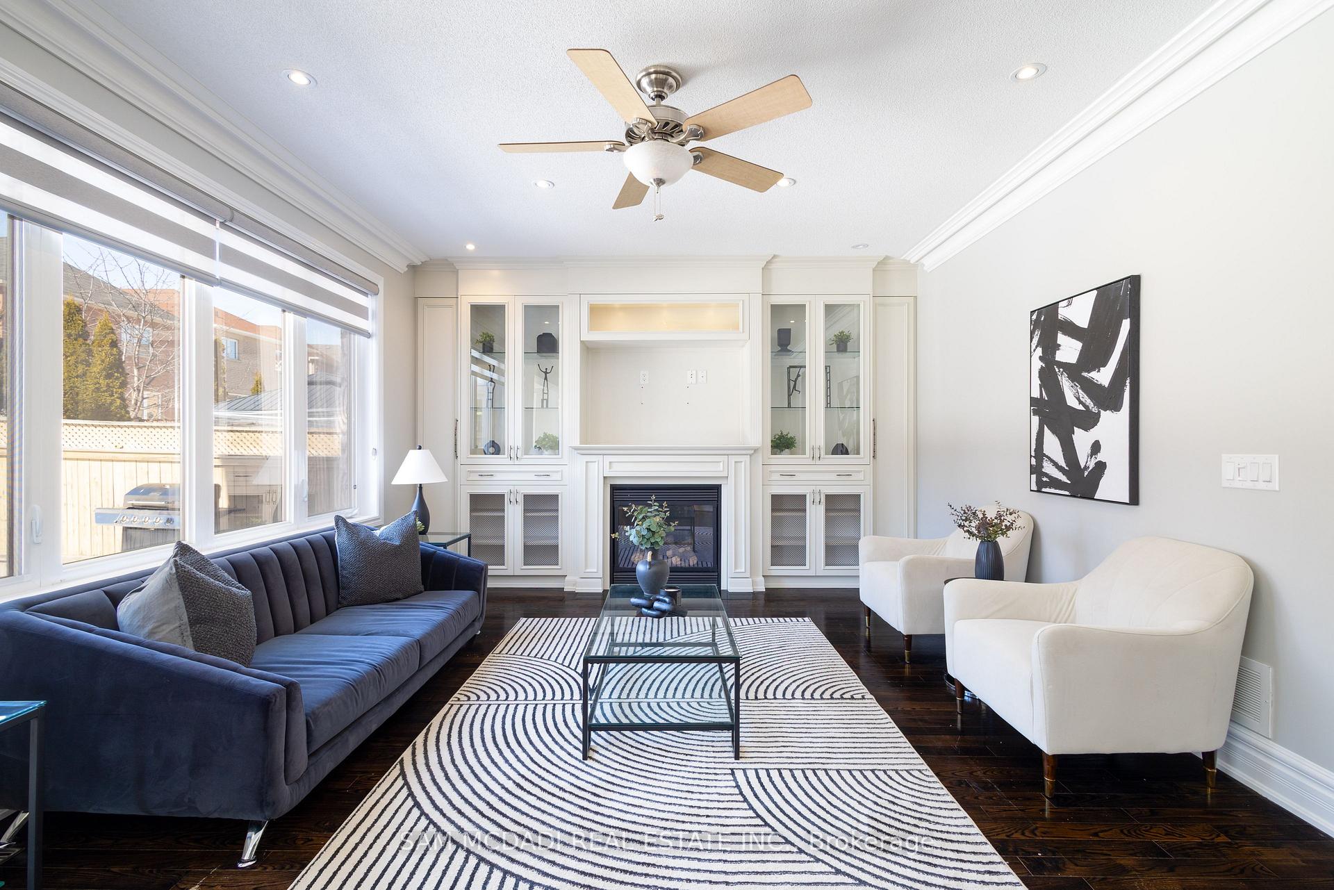 5572 Trailbank Drive