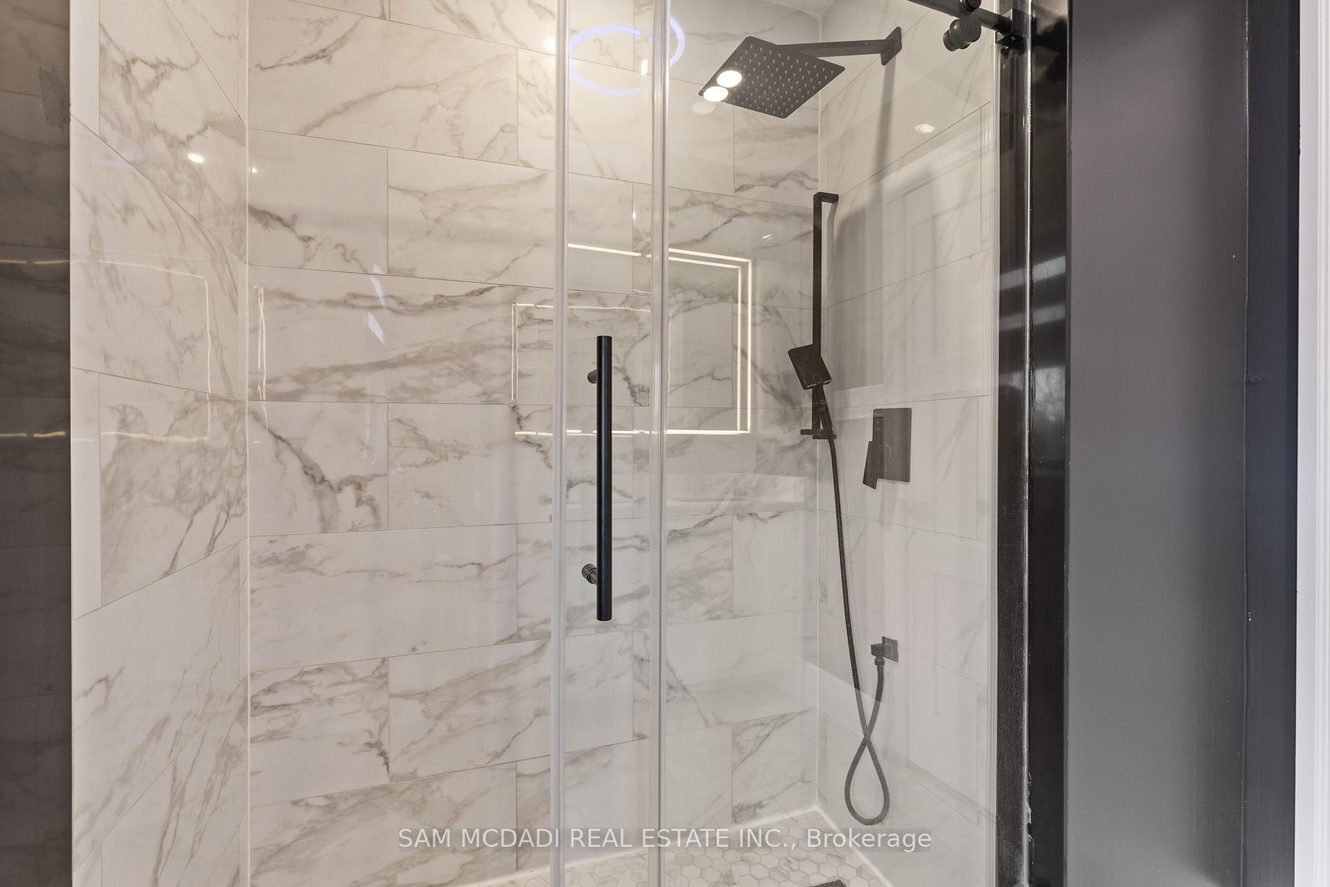 2284 Glastonbury Road