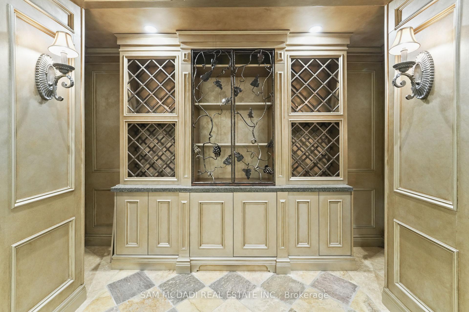 2025 Heartwood Court