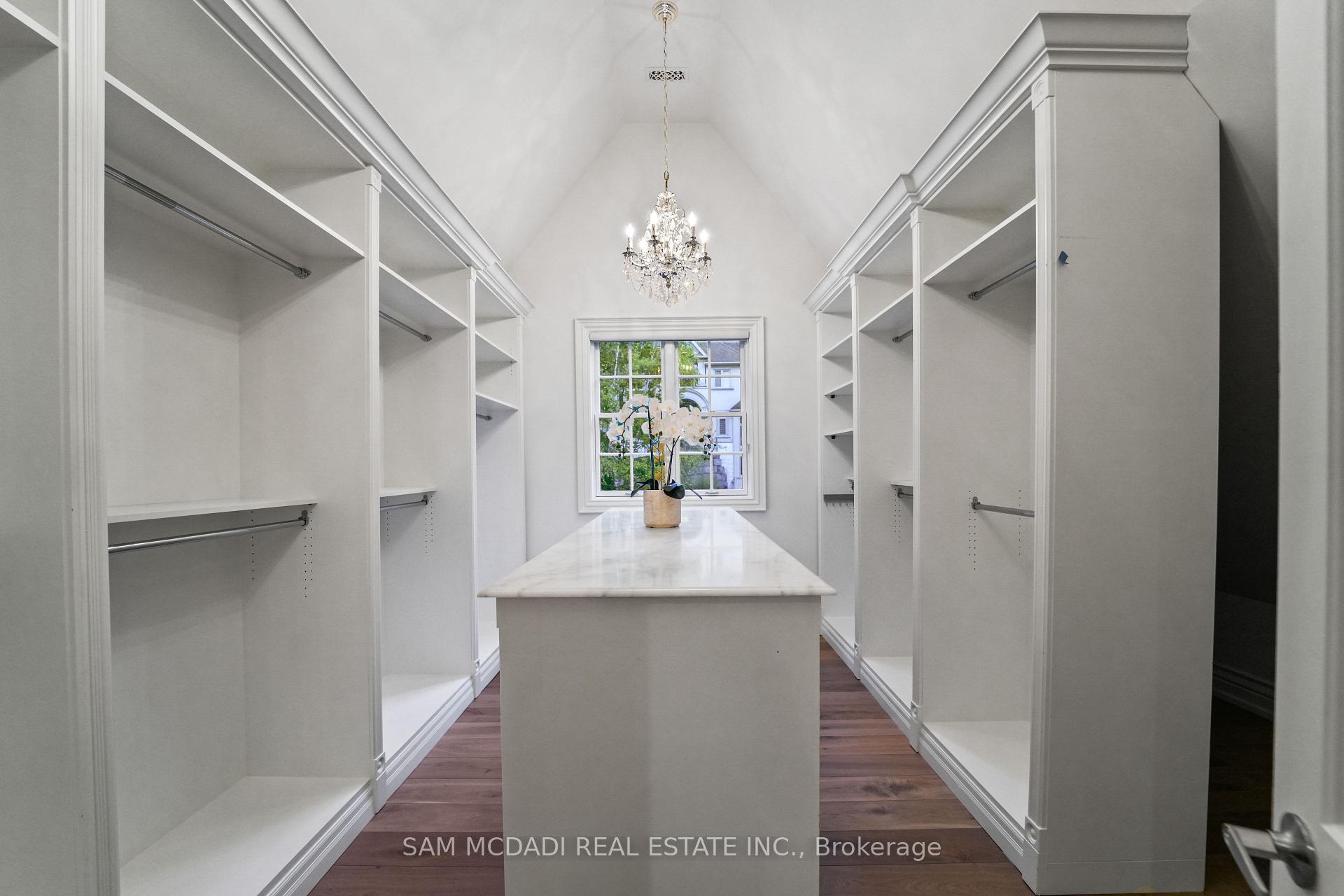 2025 Heartwood Court