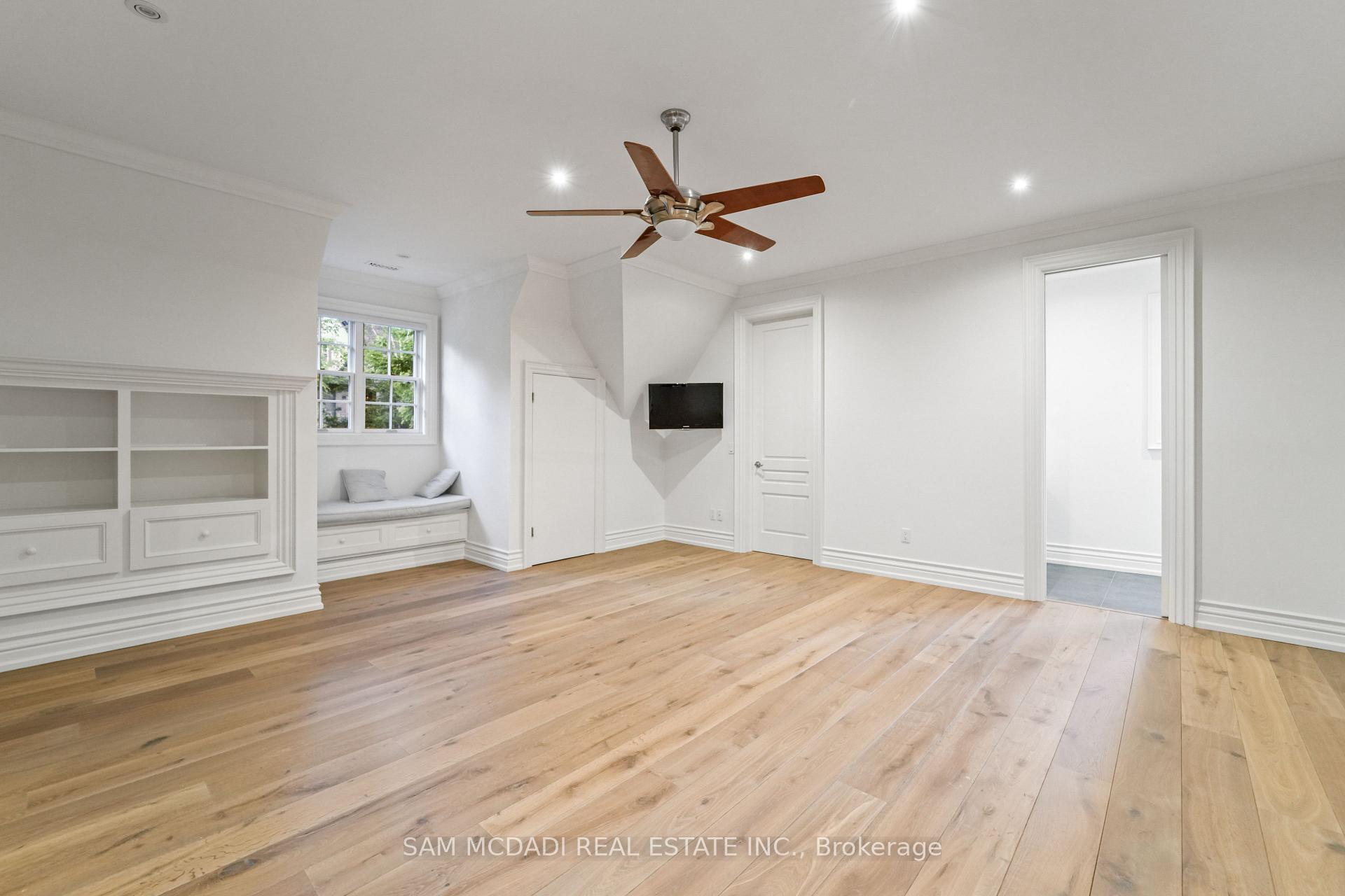 2025 Heartwood Court