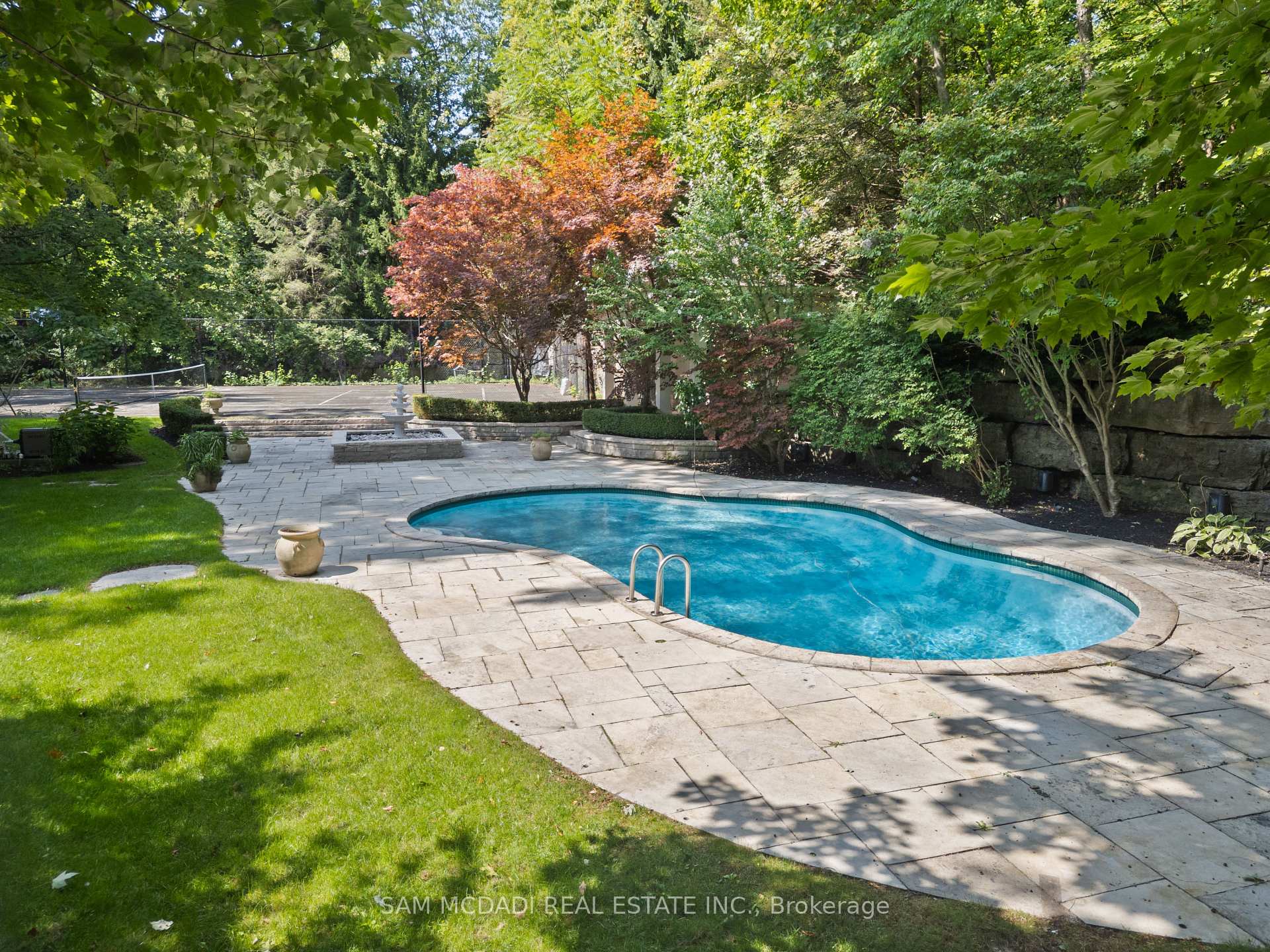 2025 Heartwood Court