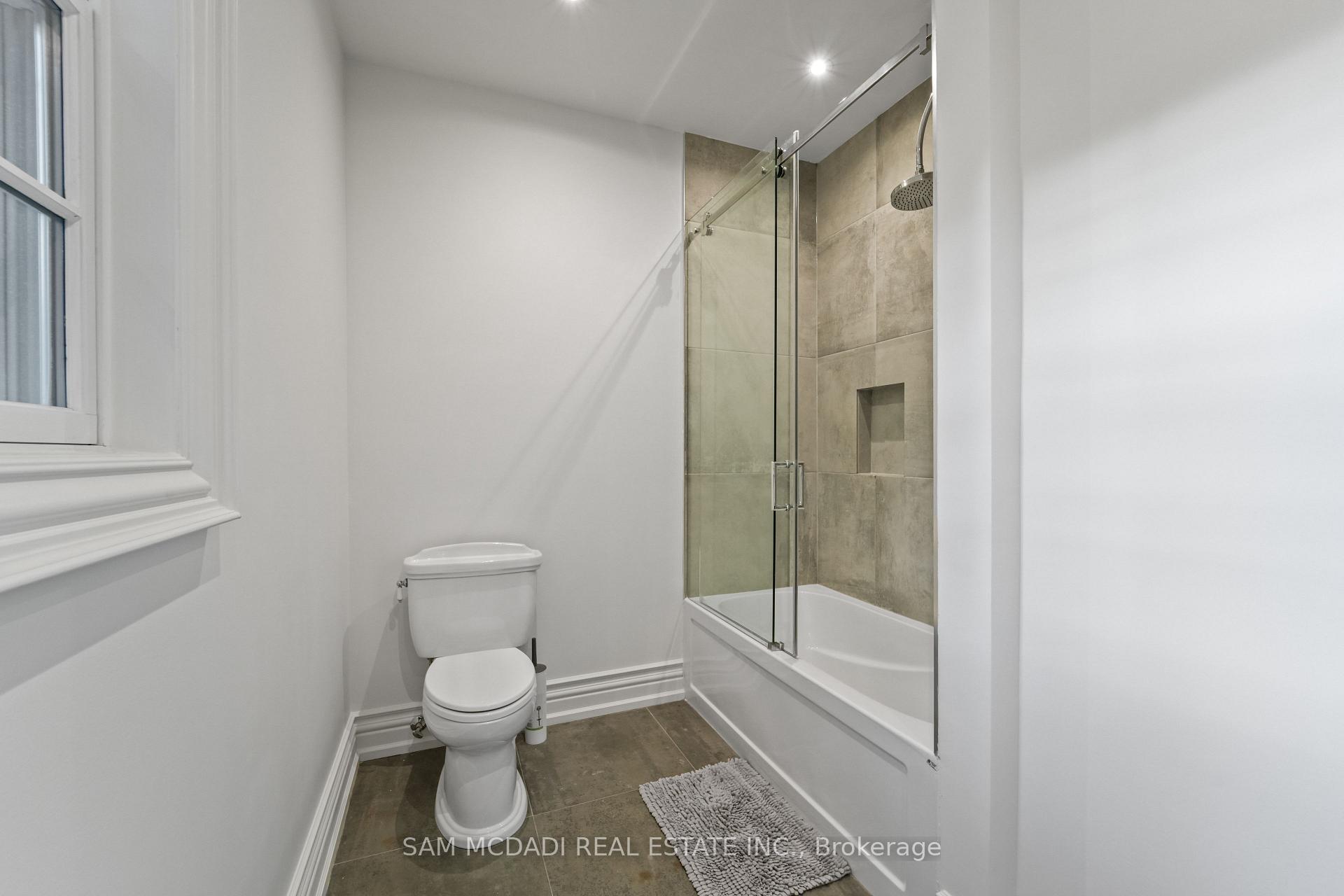 2025 Heartwood Court